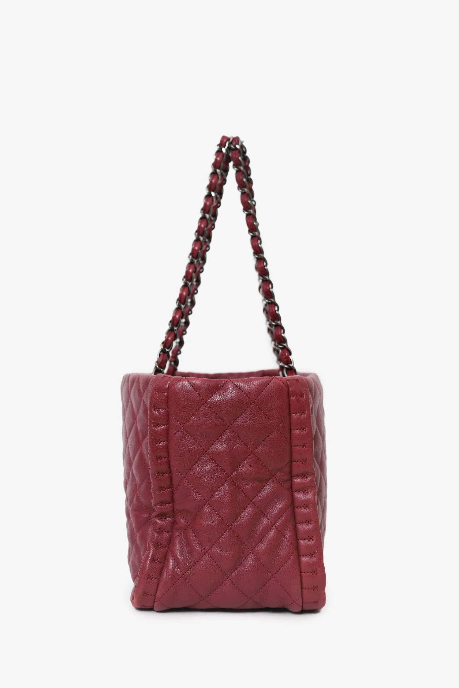 Pre-Loved Chanel™ 2011-12 Burgundy Quilted Leather CC Chain Tote - Image 4