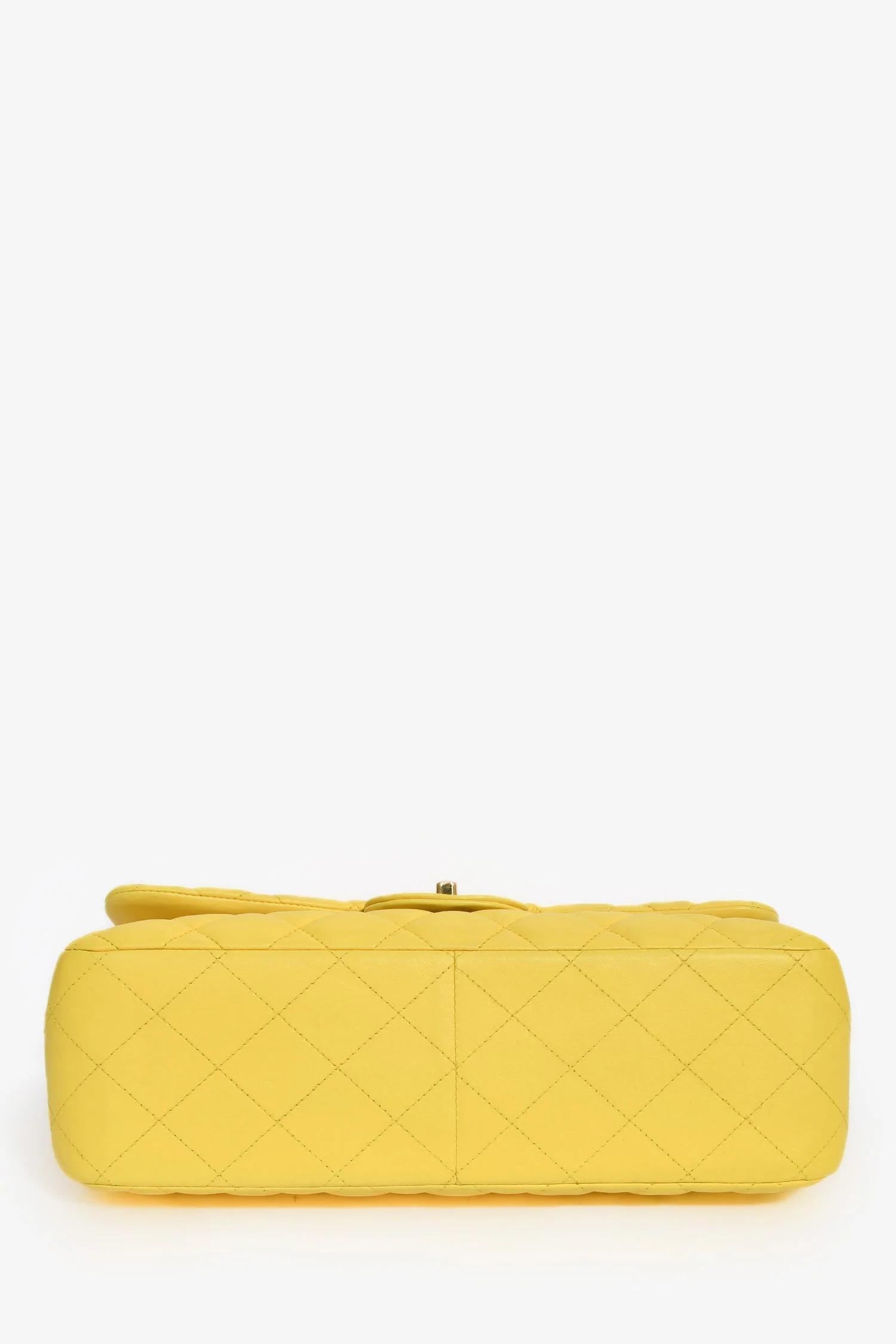 Pre-Loved Chanel™ 2011-12 Yellow Lambskin Yellow Jumbo Double Flap Shoulder Bag - Image 5
