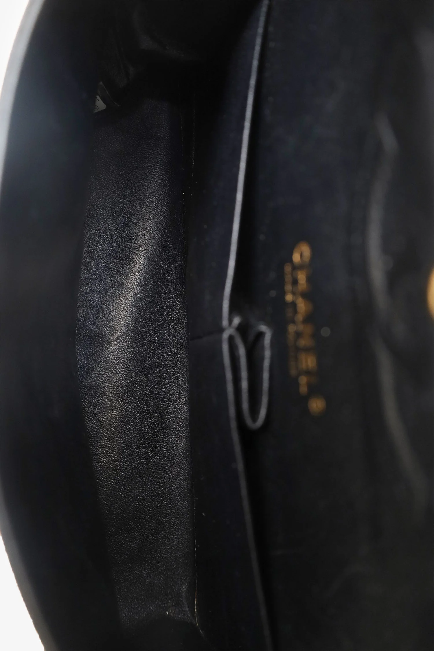 Pre-Loved Chanel™ 2011 Black Caviar Leather Medium Double Flap With Gold-Tone Hardware - Image 8