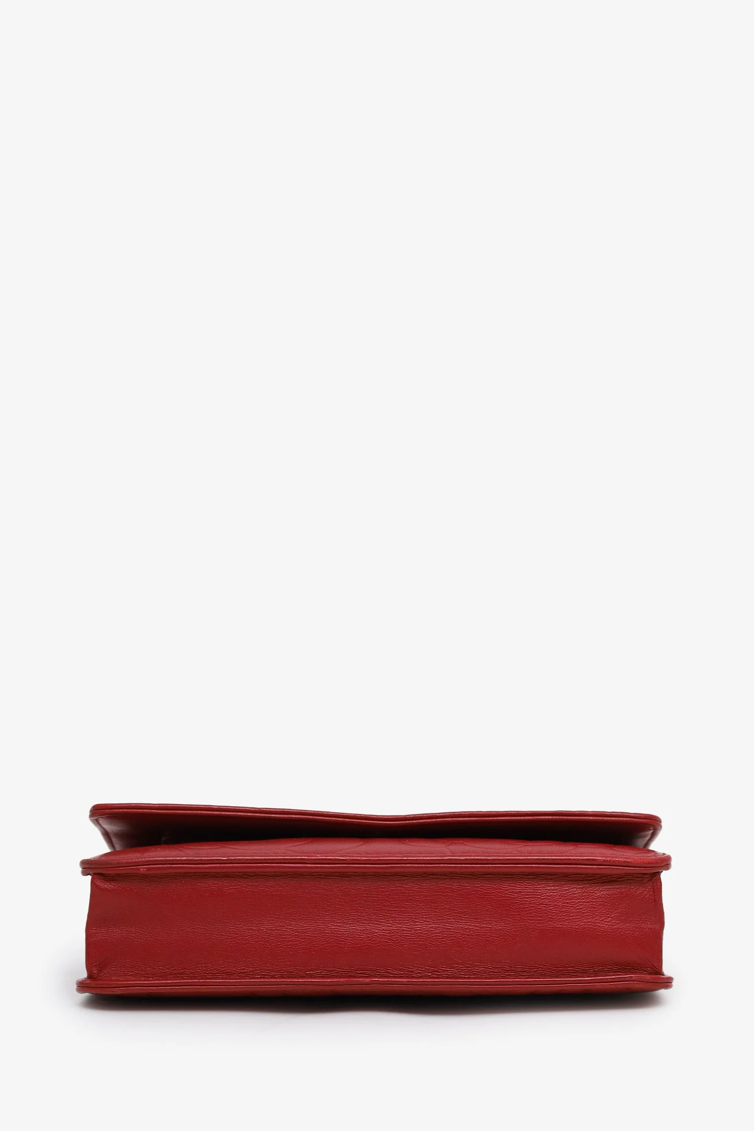 Pre-Loved Chanel™ 2011 Red Lambskin Leather Camellia Classic Wallet on Chain - Image 5