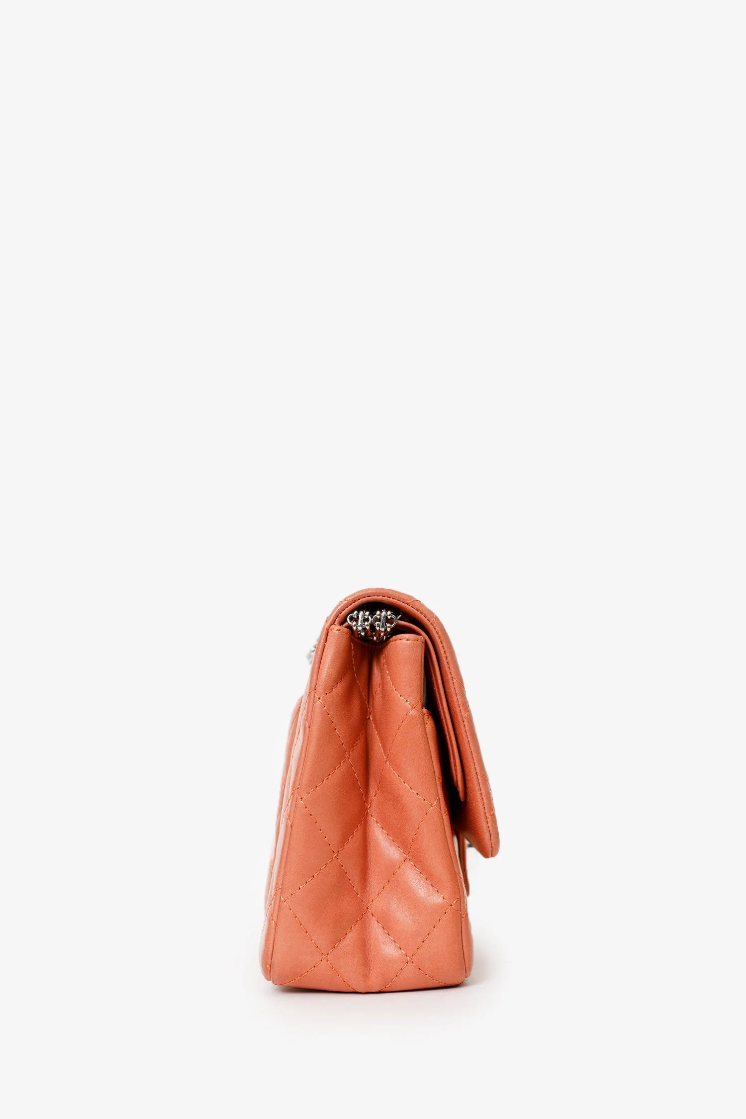 Pre-Loved Chanel™ 2011 Salmon Lambskin Quilted 2.55 Reissue 227 Flap Bag - Image 3