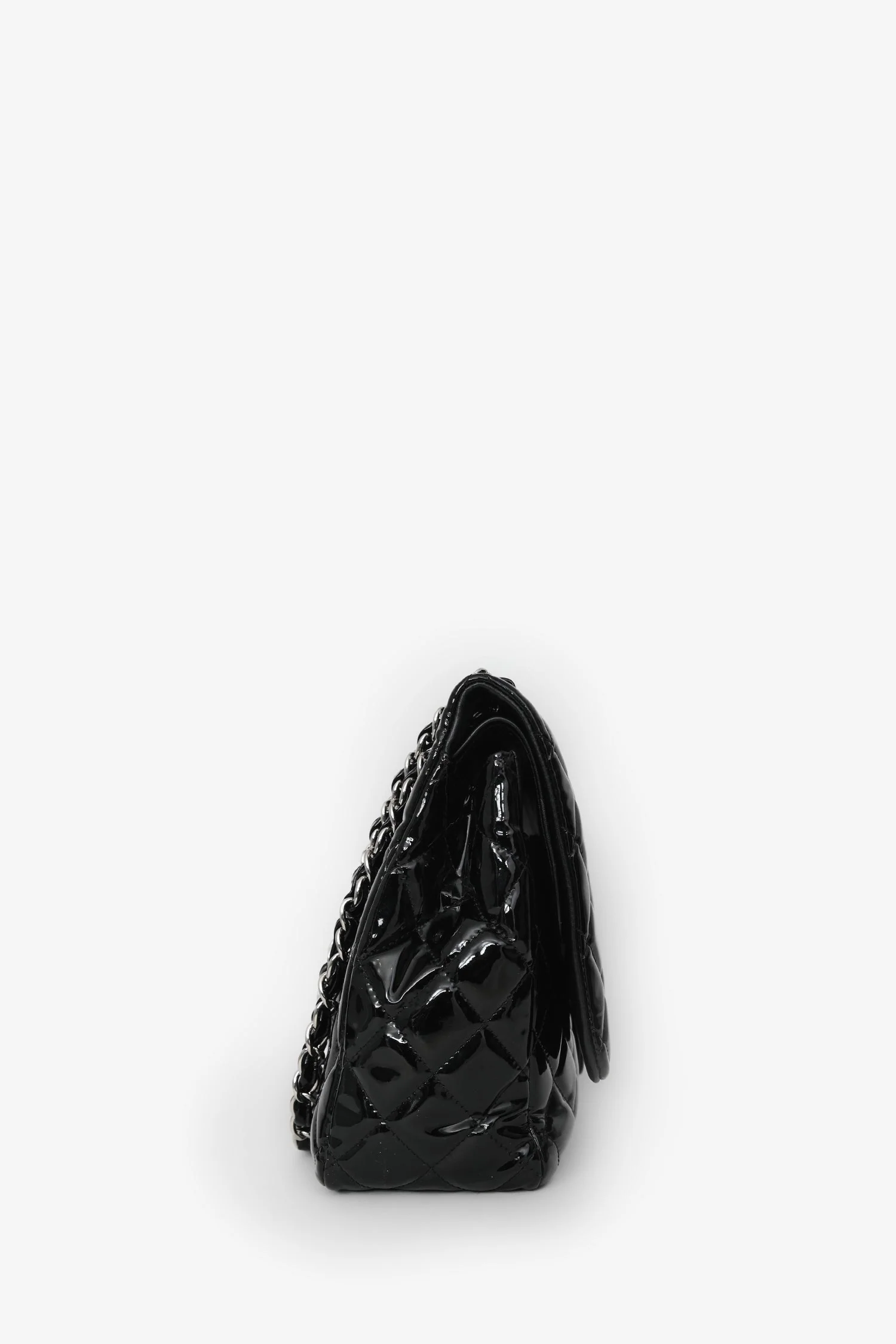 Pre-Loved Chanel™ 2012/13 Black Quilted Patent Maxi Double Flap Shoulder Bag - Image 3