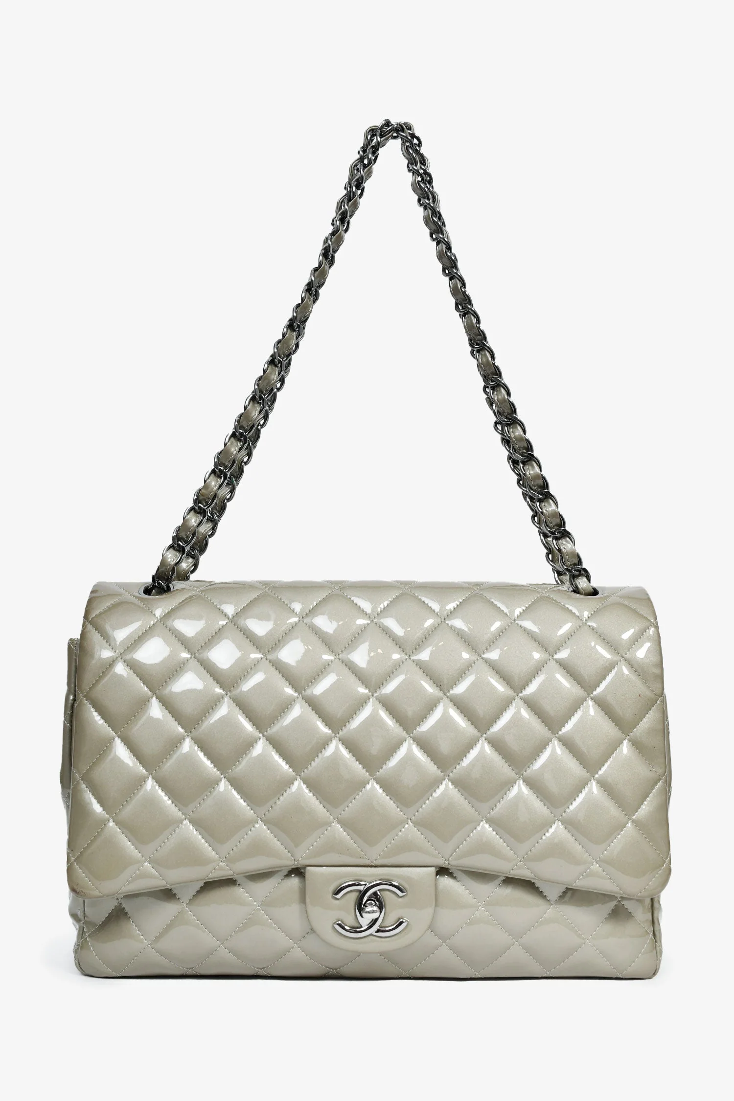 Pre-Loved Chanel™ 2012/13 Grey Patent Quilted Maxi Double Flap Shoulder Bag - Image 7
