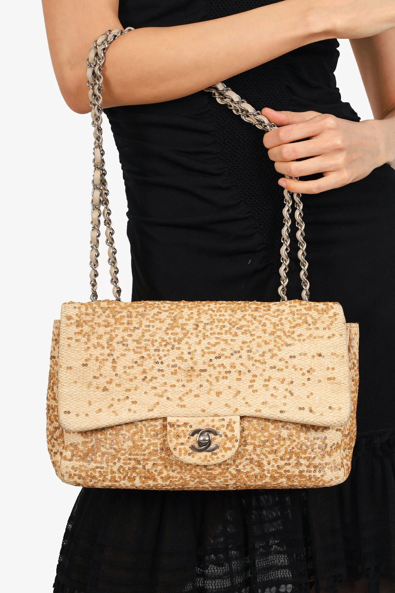 Pre-Loved Chanel™ 2013-14 Beige Raffia Sequin Small Single Flap Bag - Image 9