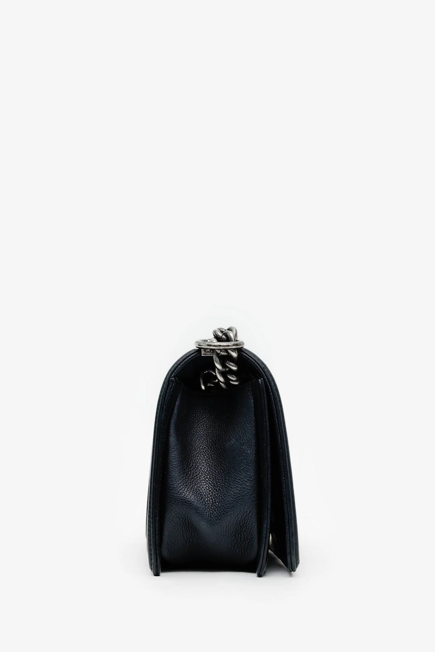Pre-Loved Chanel™ 2013-14 Black Lambskin Medium Boy Bag - Image 3