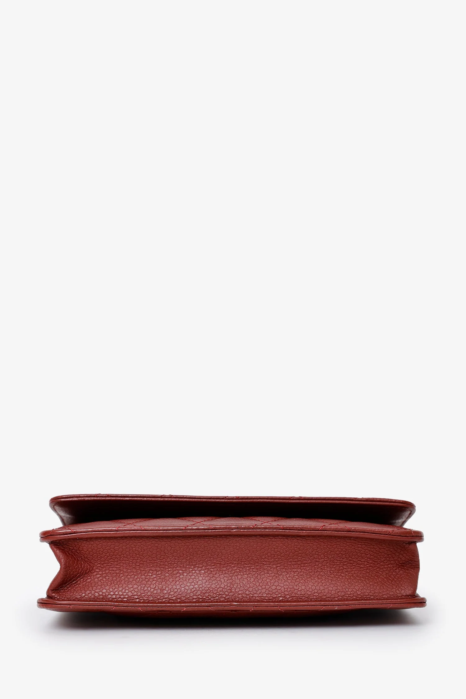 Pre-Loved Chanel™ 2013-14 Burgundy Caviar Leather Classic Wallet On Chain - Image 5