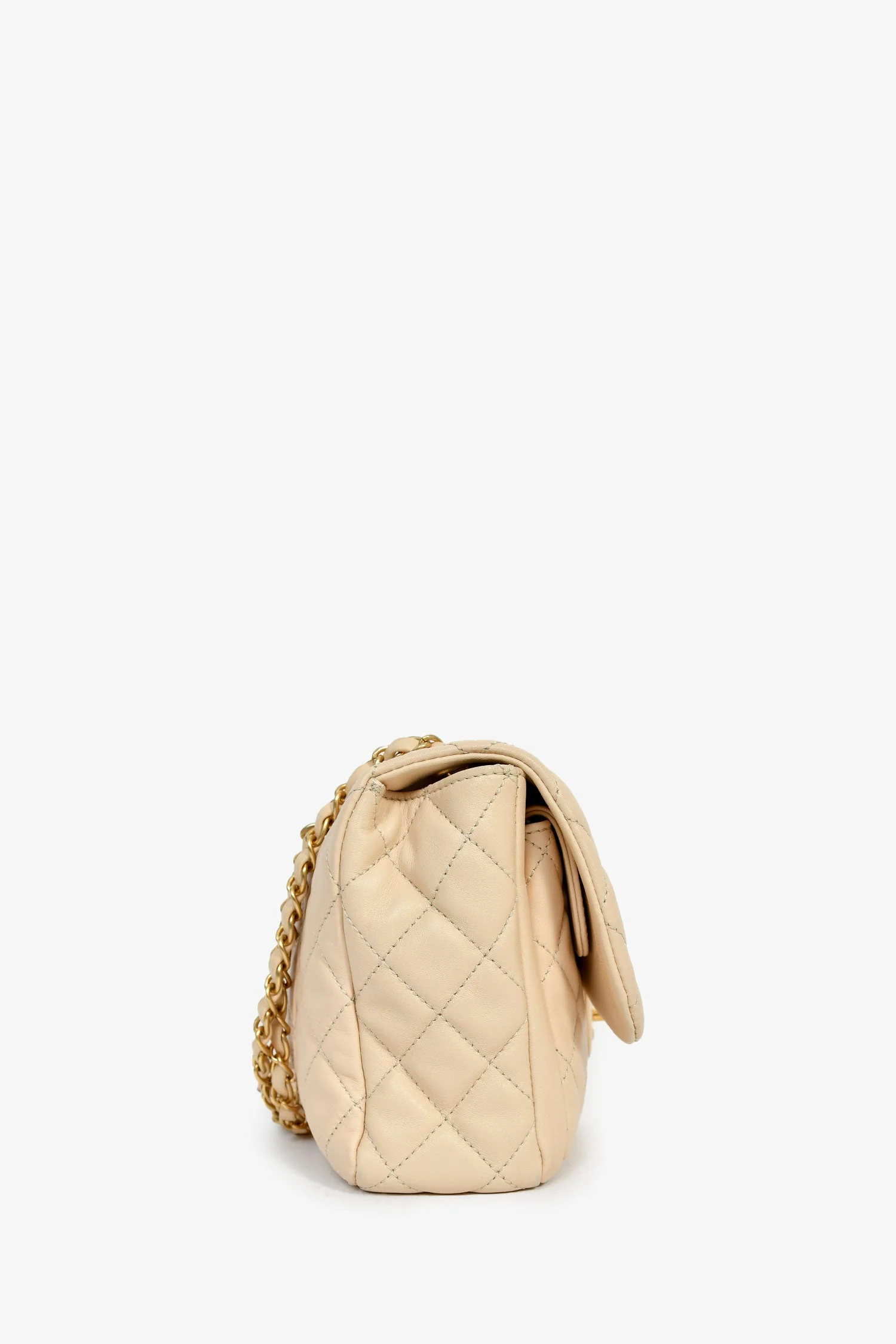 Chanel™ 2013-14 Vanilla Beige Lambskin Quilted Flap Chain Shoulder Bag (Pre-Loved ) - Image 3