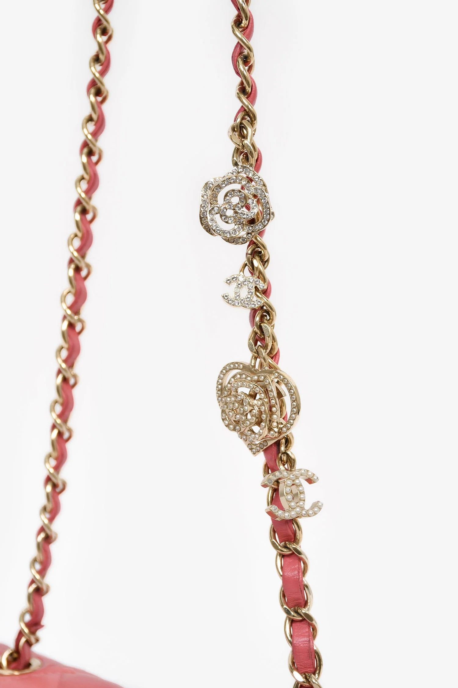 Pre-Loved Chanel™ 2014 Valentine Charms Edition Pink Quilted Lambskin Mini Rectangular Flap Bag - Image 6