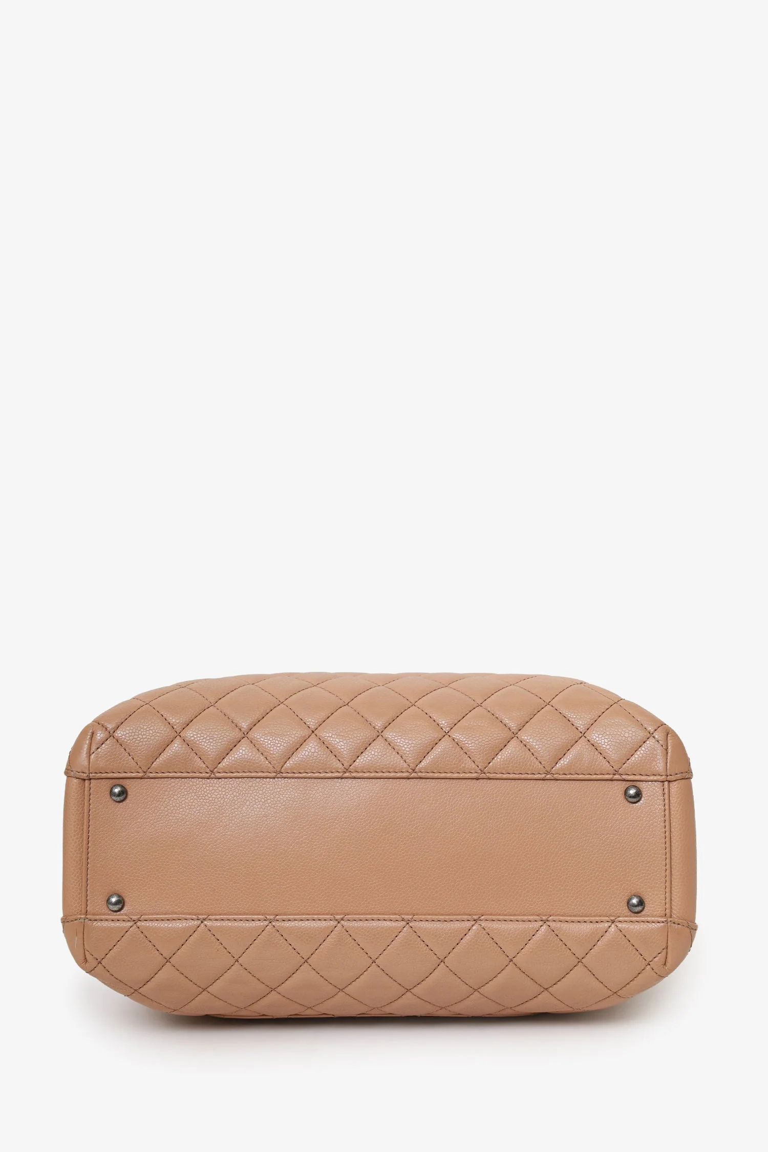 Pre-Loved Chanel™ 2015-16 Beige Caviar Leather Quilted City Large Shopping Tote - Image 5