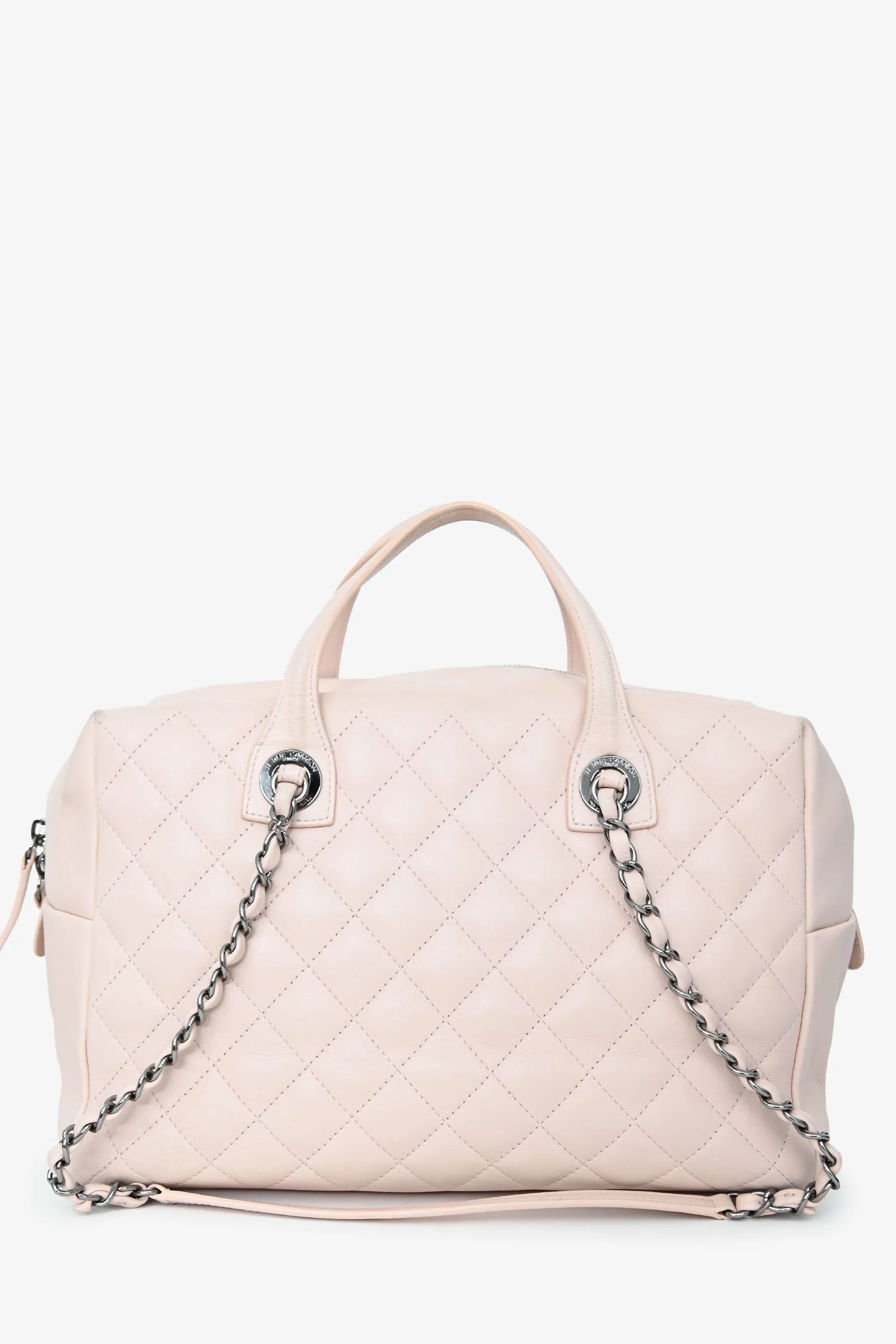 Pre-Loved Chanel™ 2015/16 Pink Leather Quilted 'Feather Weight' Bowling Bag - Image 2