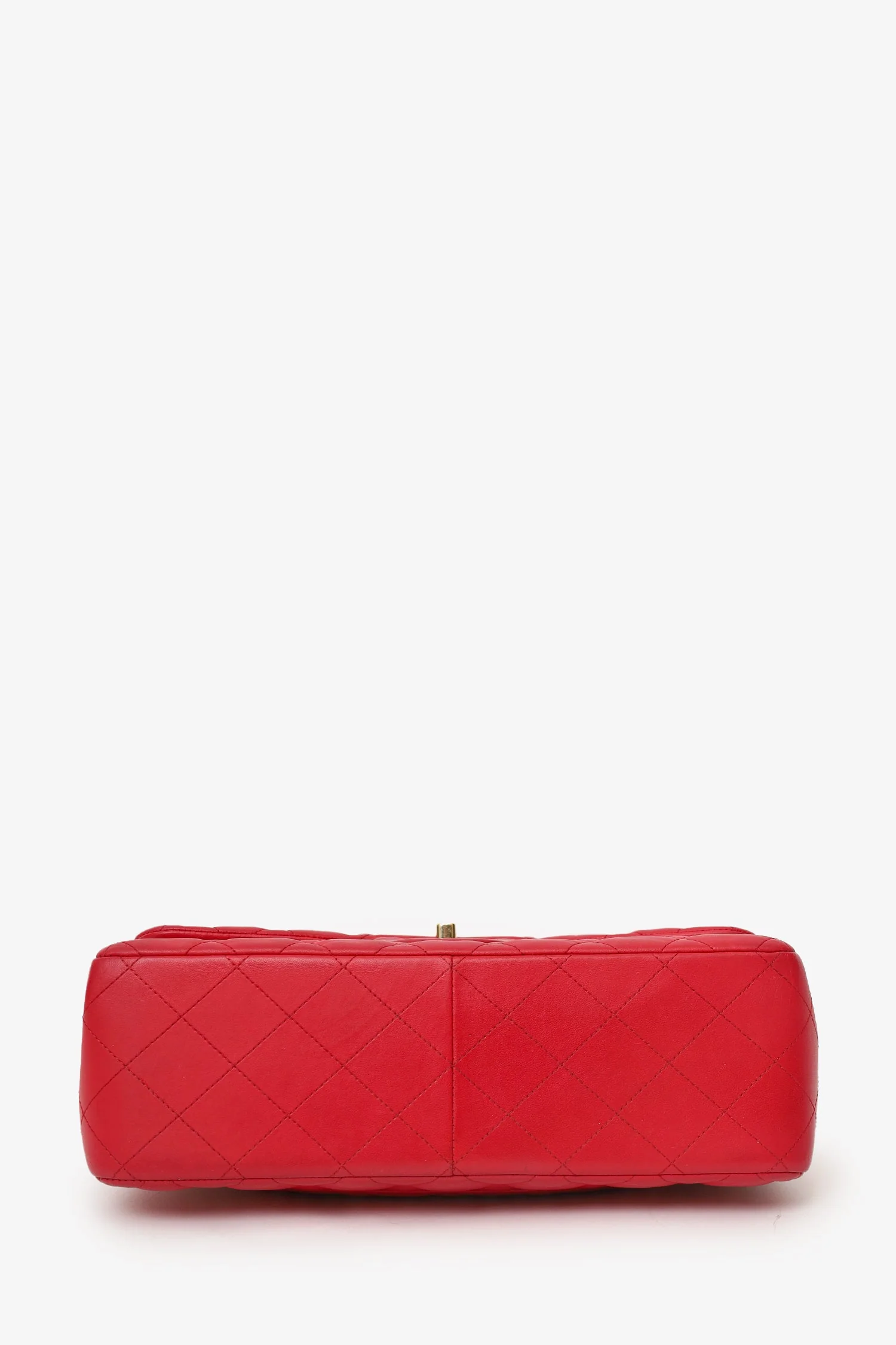 Pre-Loved Chanel™ 2015-16 Red Lambskin Quilted Classic Jumbo Flap Bag - Image 6