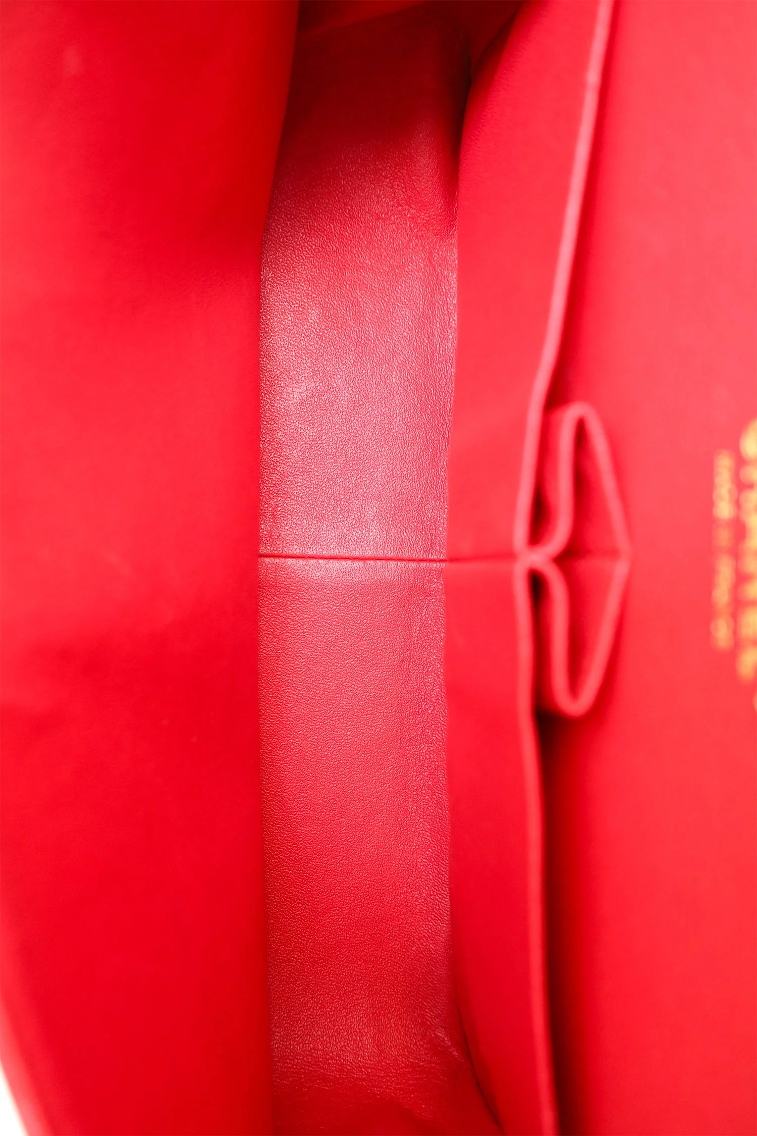 Pre-Loved Chanel™ 2015-16 Red Lambskin Quilted Classic Jumbo Flap Bag - Image 8