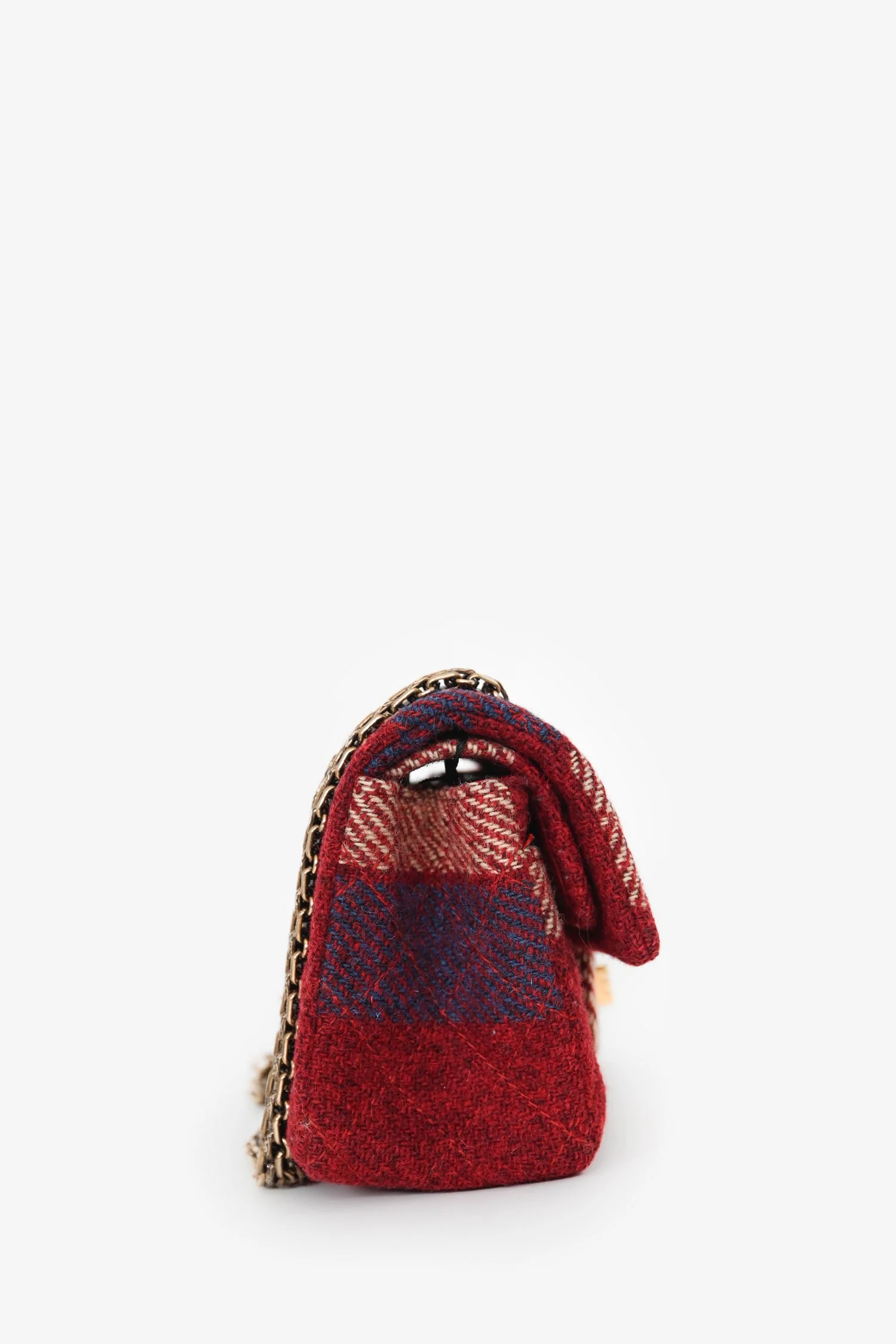 Pre-Loved Chanel™ 2015-16 Red Tweed Patterned 2.55 224 Double Flap Bag - Image 4