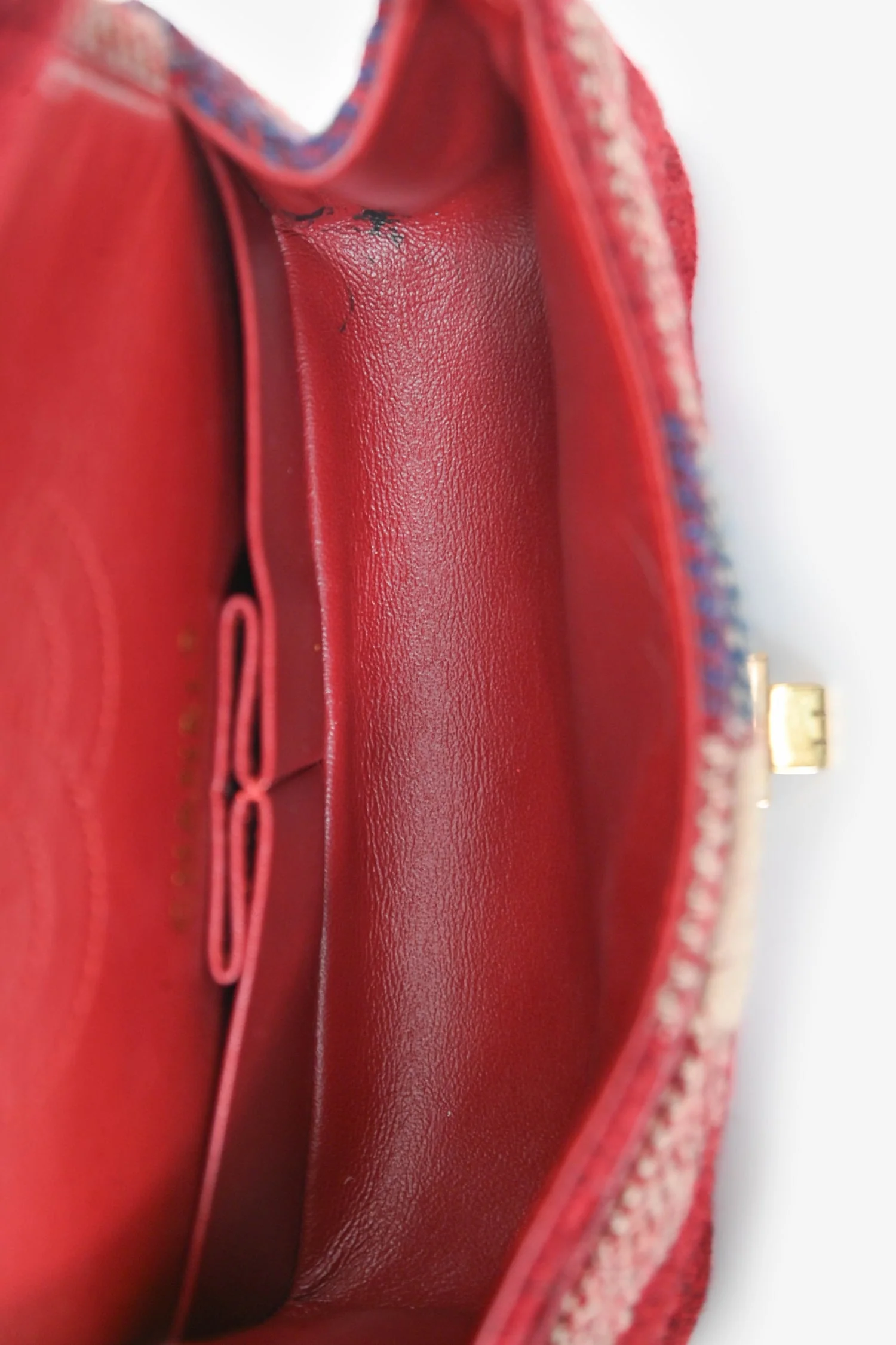 Pre-Loved Chanel™ 2015-16 Red Tweed Patterned 2.55 224 Double Flap Bag - Image 8