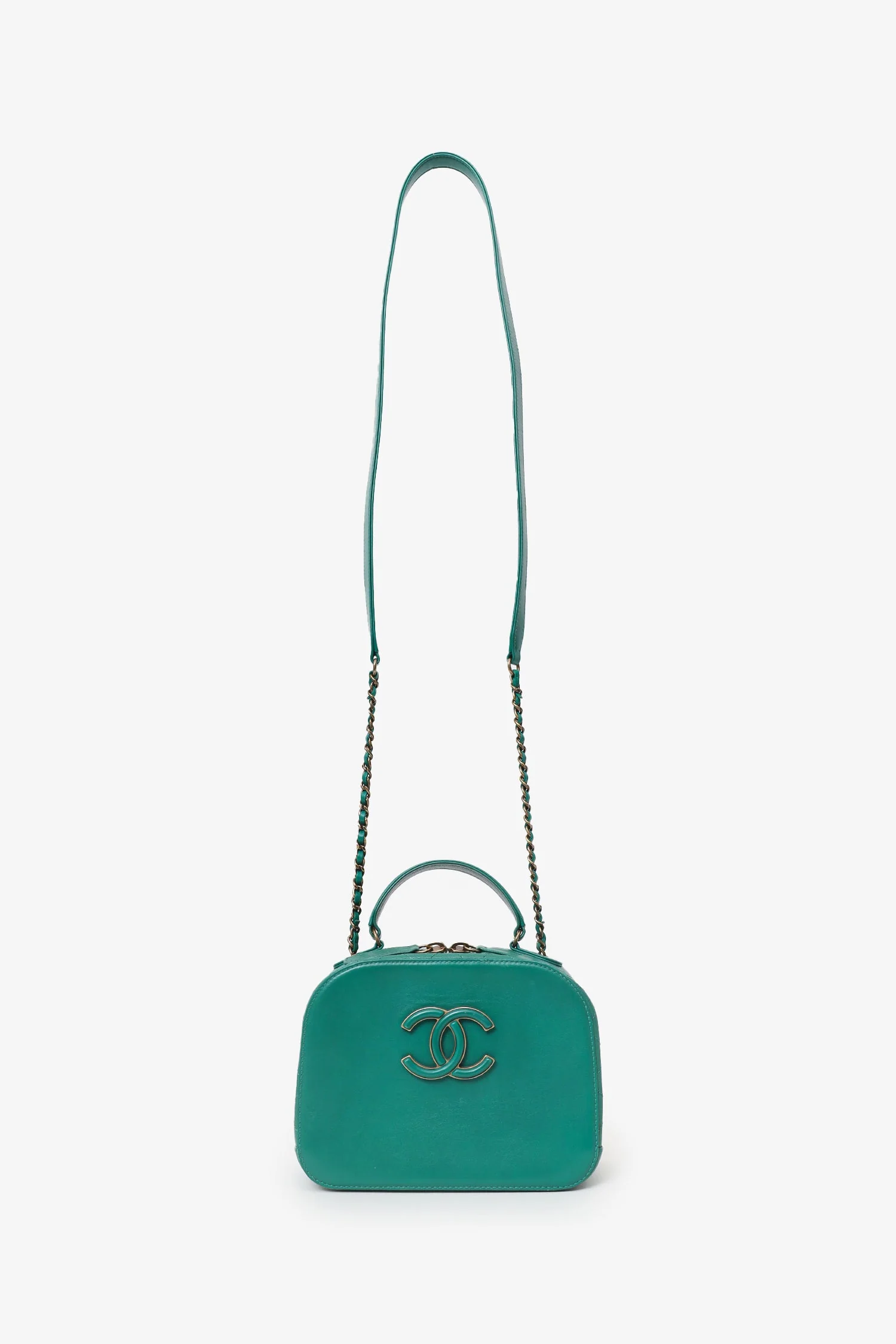 Pre-Loved Chanel™ 2016-17 Green Leather Small Coco Curve Vanity Case - Image 7
