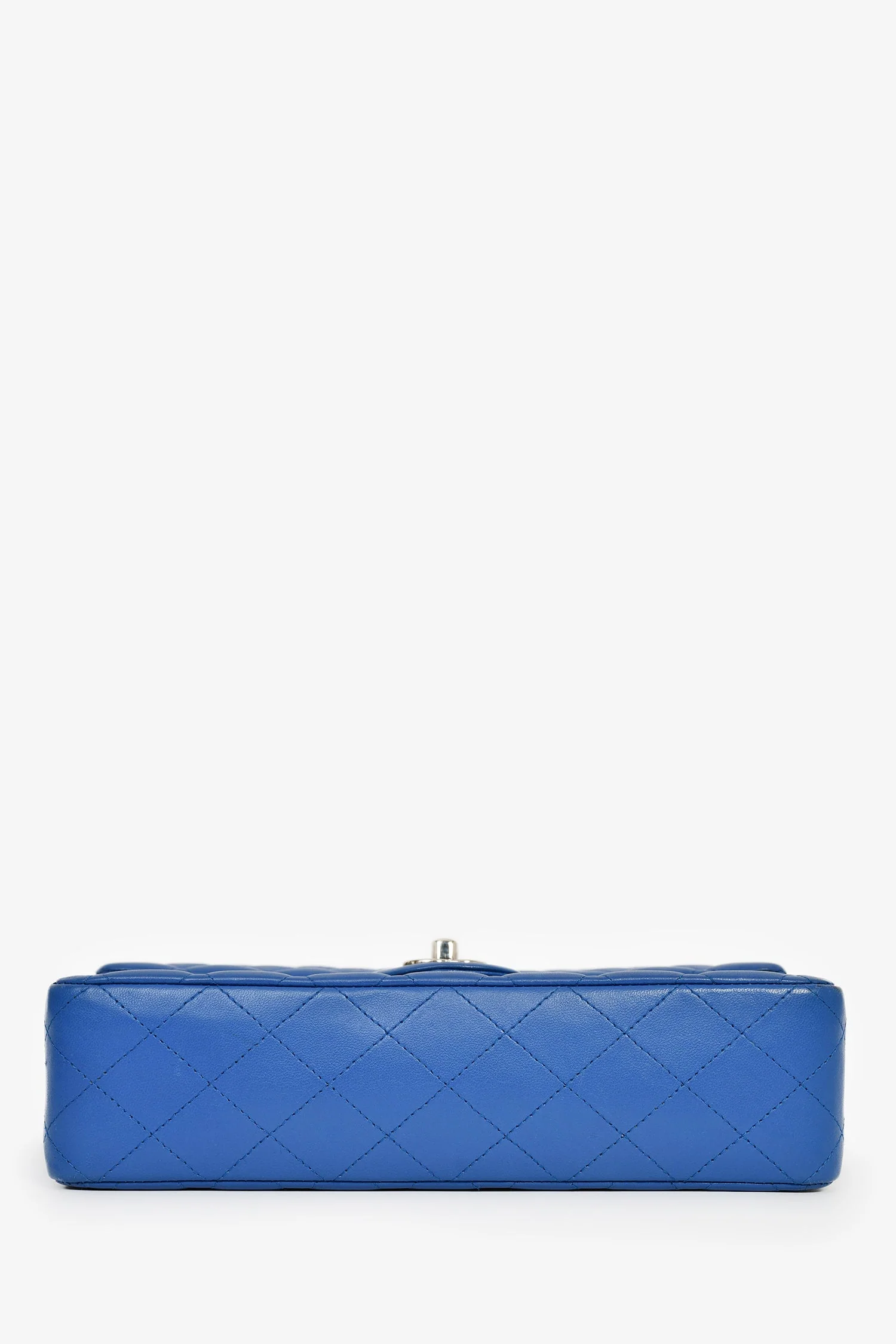 Pre-Loved Chanel™ 2016 Cobalt Blue Lambskin Medium Double Flap Shoulder Bag SHW - Image 5