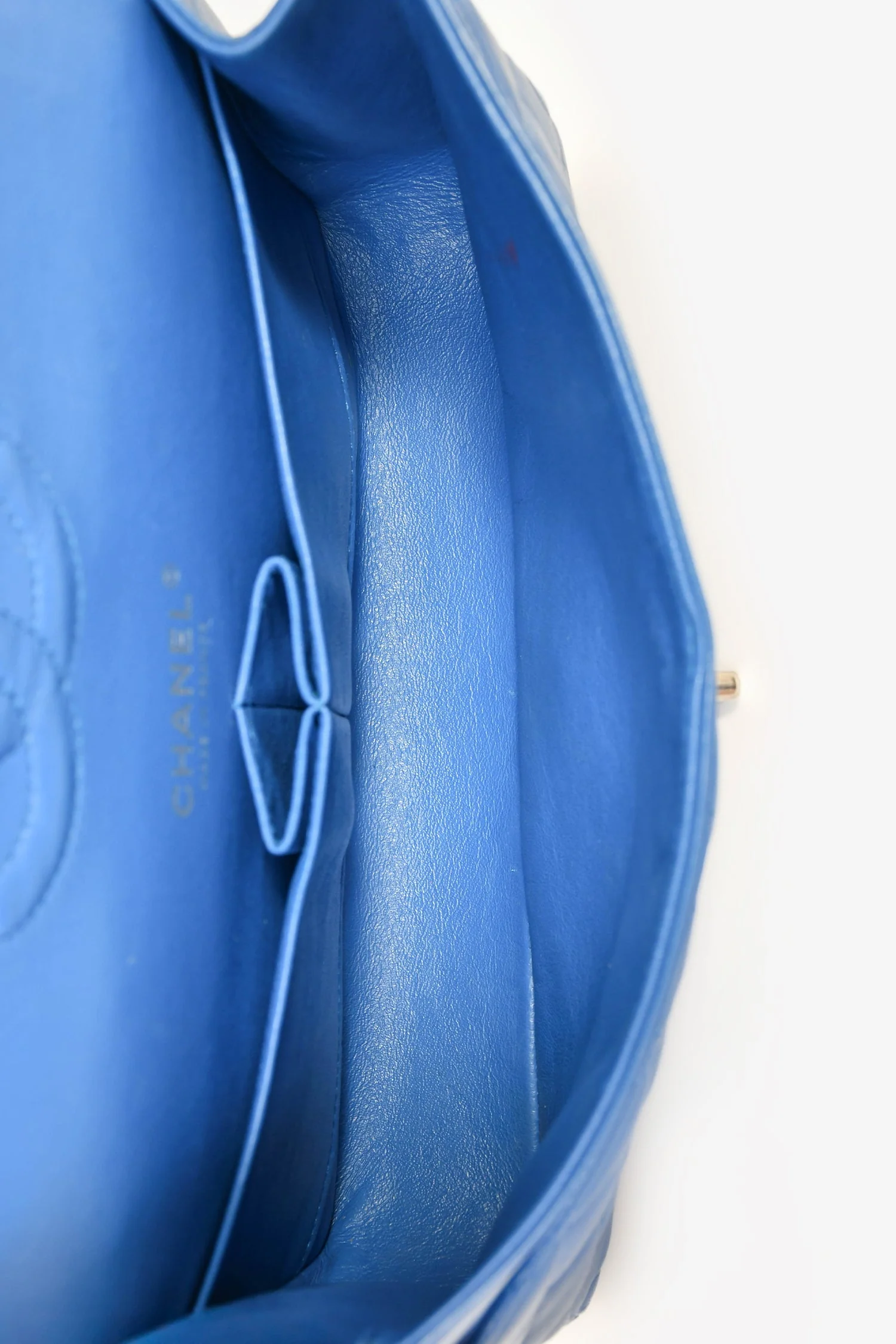 Pre-Loved Chanel™ 2016 Cobalt Blue Lambskin Medium Double Flap Shoulder Bag SHW - Image 6