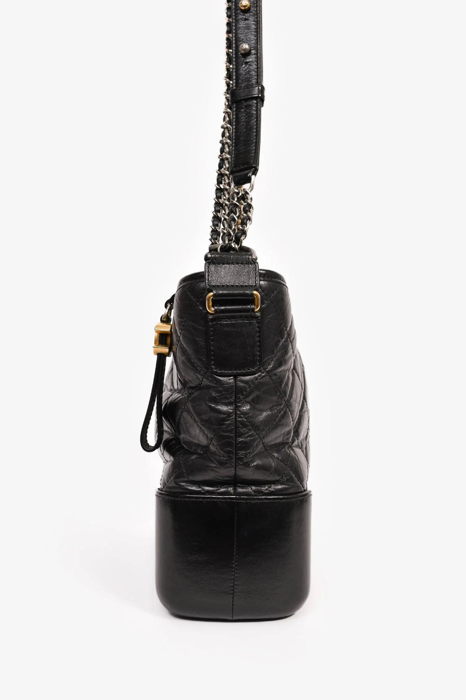 Pre-Loved Chanel™ 2017/18 Black Aged Calfskin Medium Gabrielle Hobo - Image 4