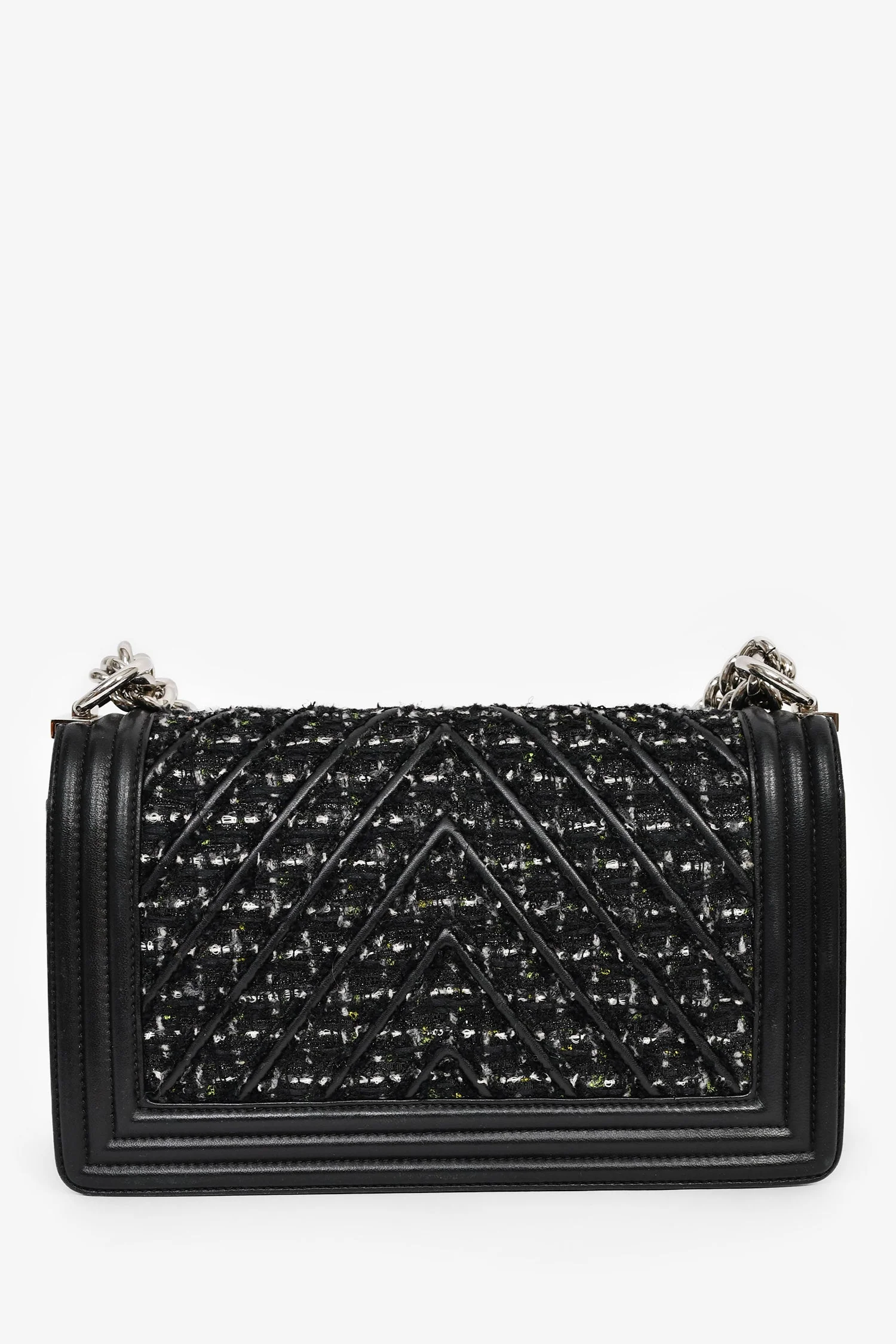 Pre-loved Chanel™ 2017 Black Leather Tweed Medium Boy Bag - Image 2