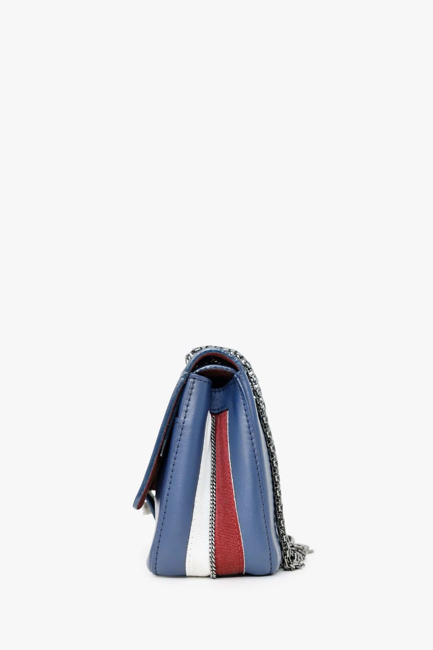 Pre-Loved Chanel™ 2017 Navy Leather Medallion Charm Reissue 2.55 Shoulder Bag - Image 4