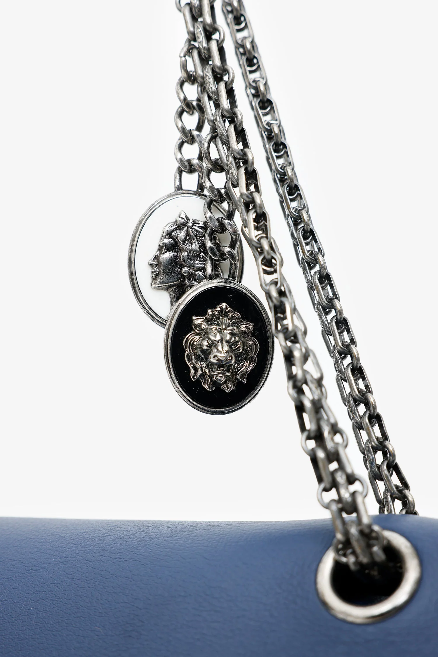 Pre-Loved Chanel™ 2017 Navy Leather Medallion Charm Reissue 2.55 Shoulder Bag - Image 6
