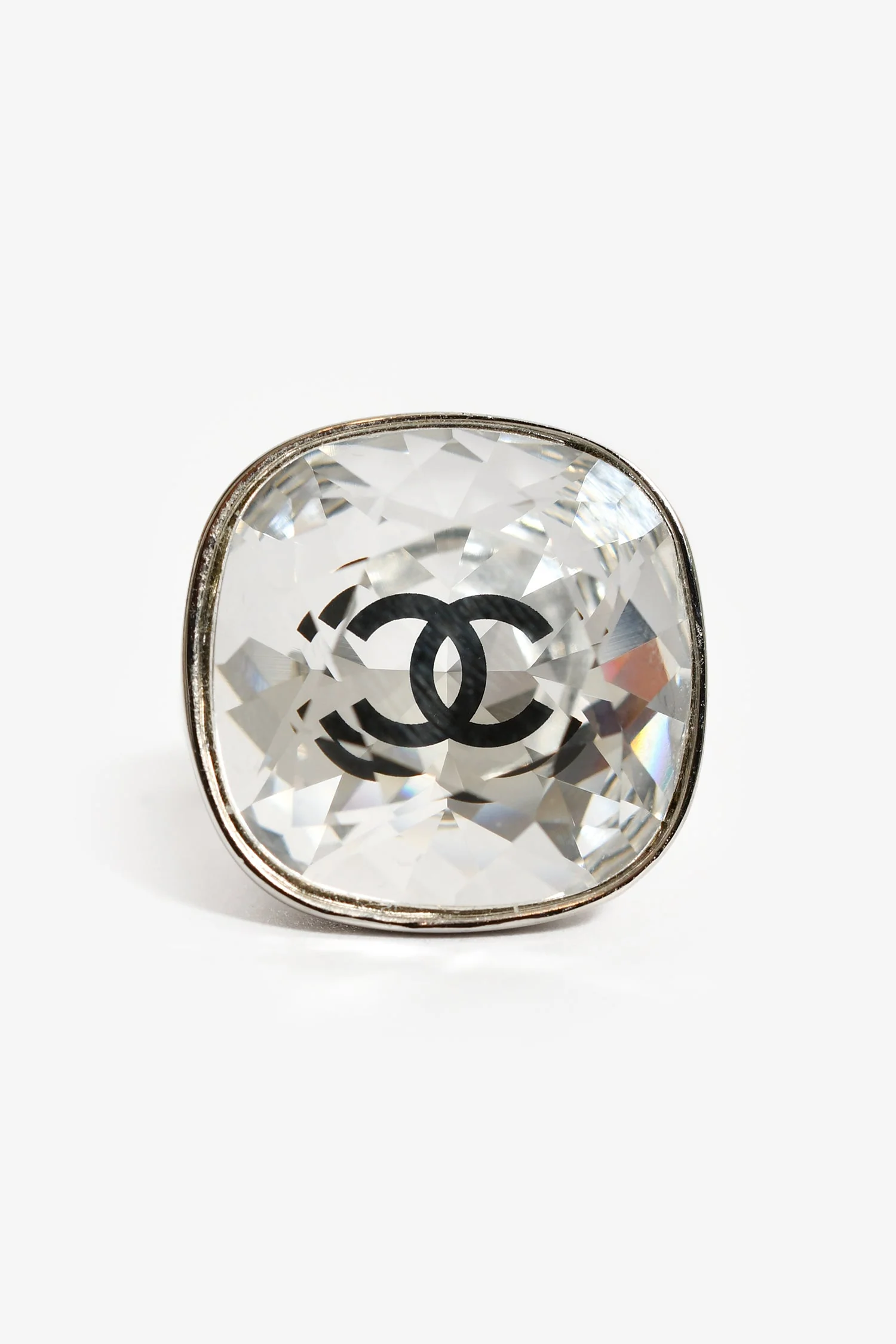Pre-Loved Chanel™ 2017 Silver Toned CC Crystal Cocktail Ring - Image 3