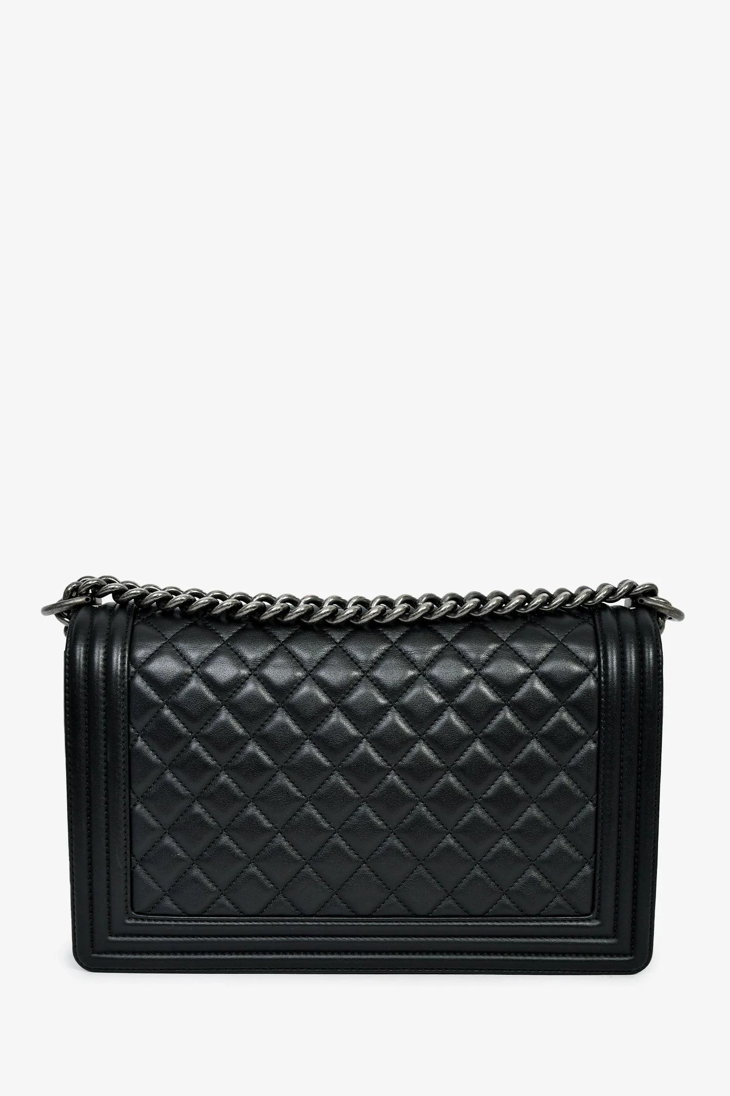 Pre-Loved Chanel™ 2018-19 Black Lambskin Large Boy Bag - Image 2