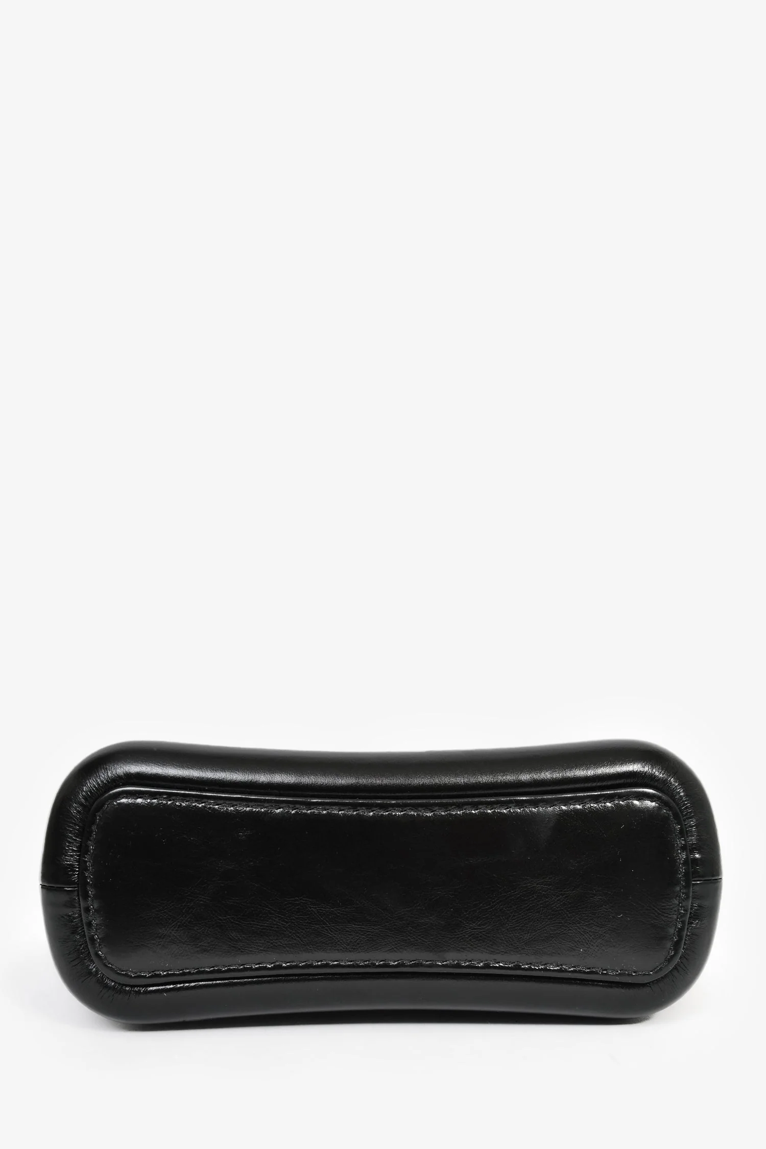 Pre-Loved Chanel™ 2018/19 Navy Blue/Black Quilted Lambskin Small Gabrielle Bag - Image 5