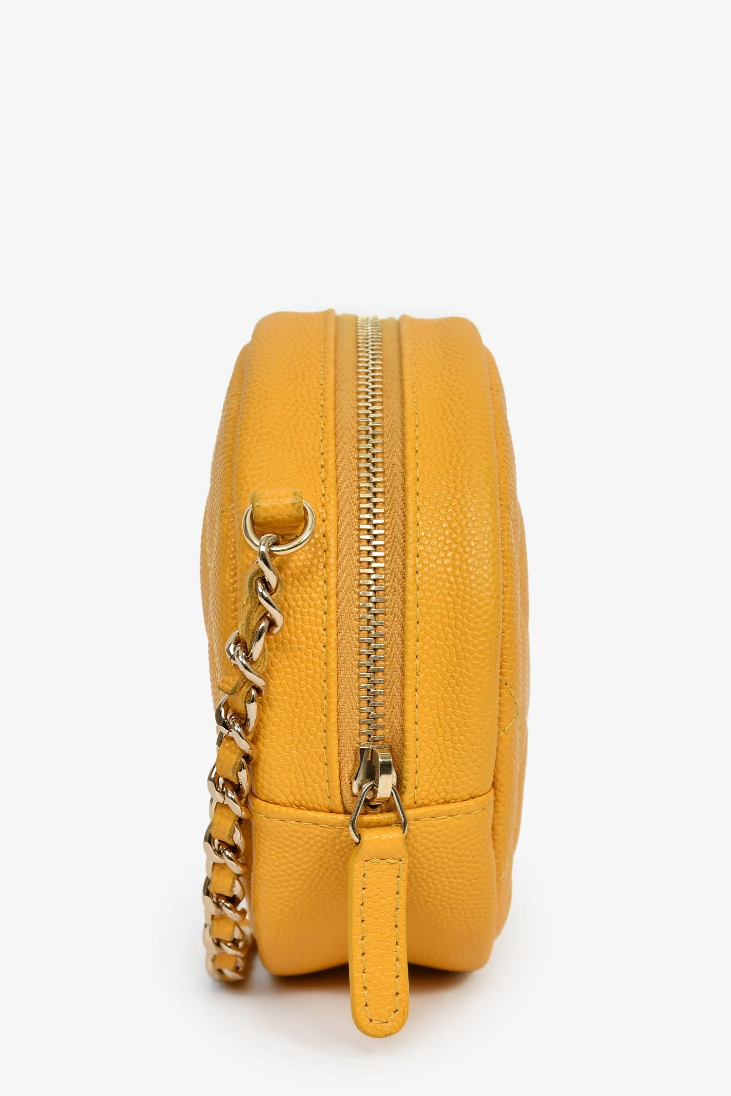 Pre-Loved Chanel™ 2018-19 Yellow Caviar Leather Round Chain Bag - Image 3