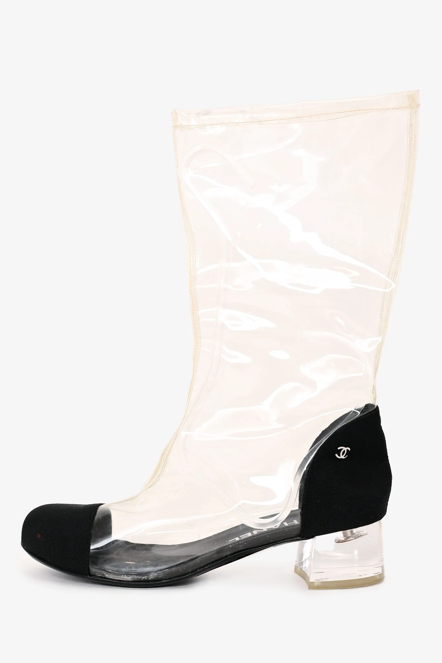 Pre-Loved Chanel™ 2018 Black/Transparent PVC Interlocking CC Boots Size 37 - Image 4