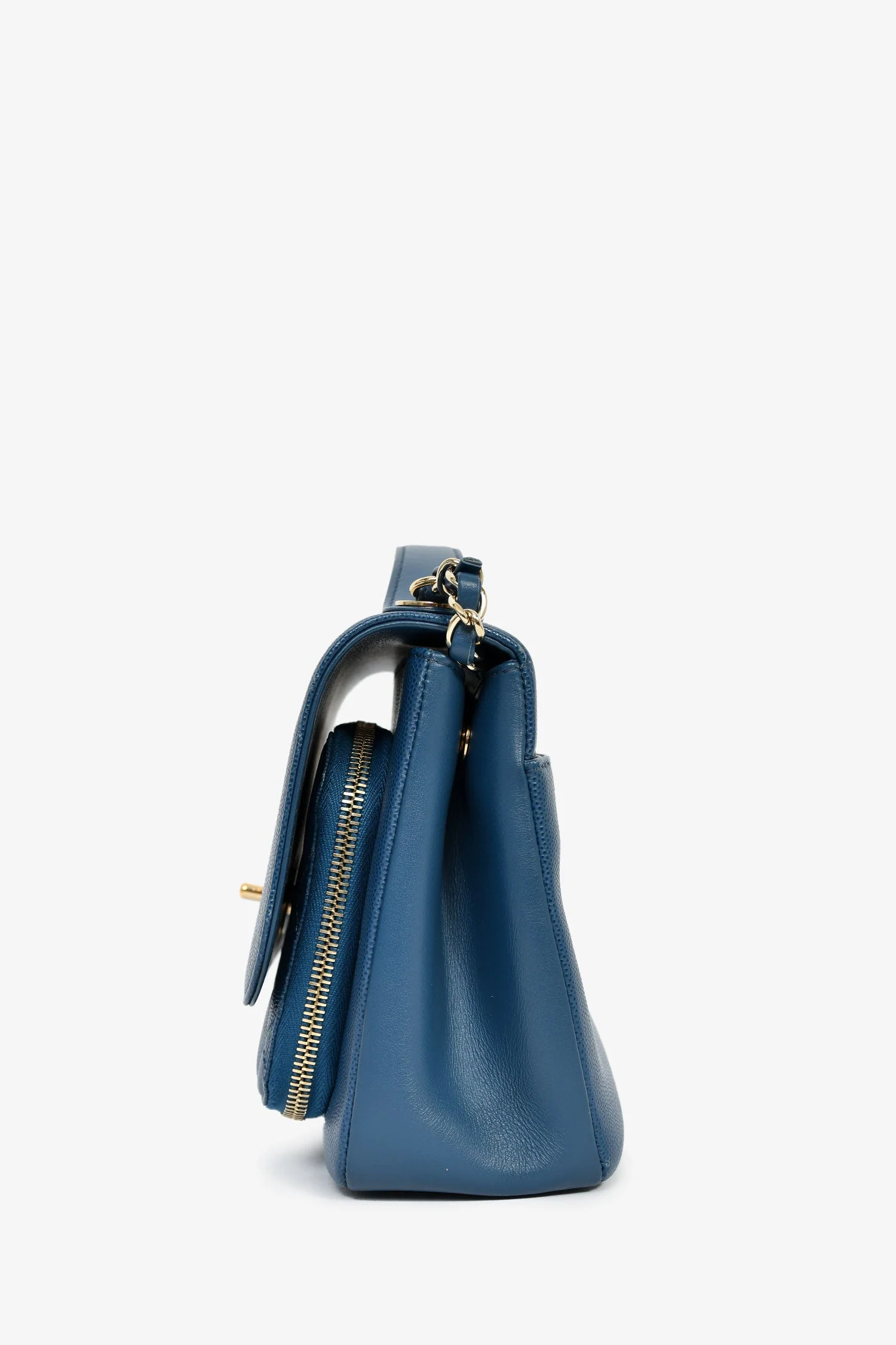Pre-Loved Chanel™ 2018 Blue Caviar Leather Business Affinity Top Handle Bag - Image 4