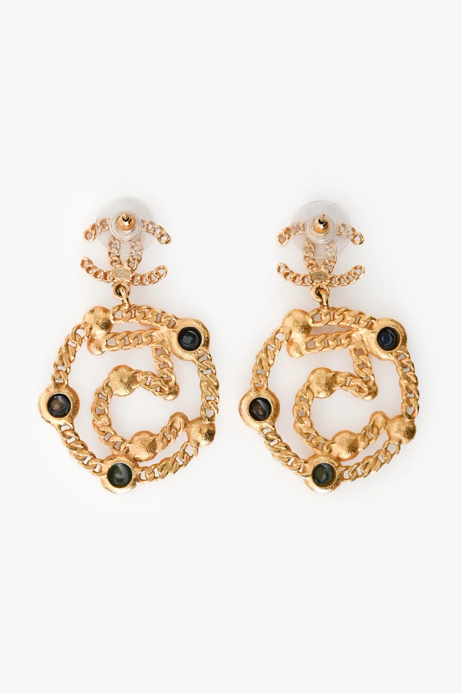 Pre-Loved Chanel™ 2018 Gold Tone Faux Pearl No.5 Chain Embellished Ear Pendants - Image 2