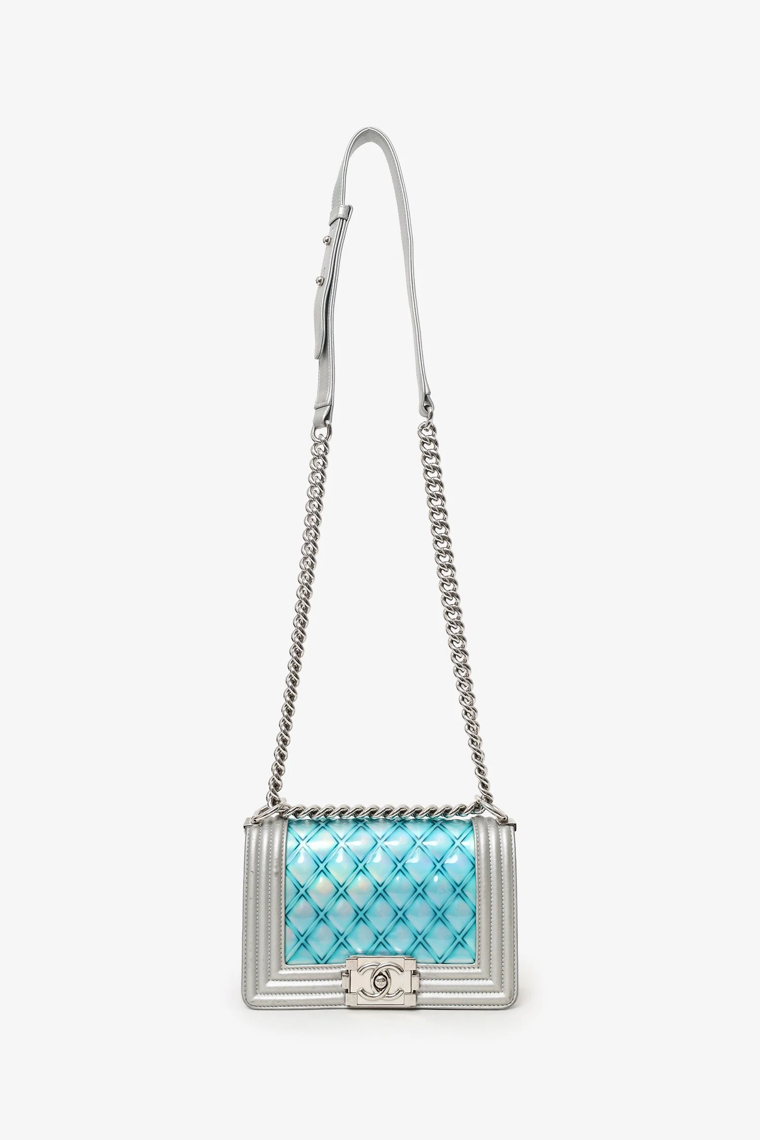 Pre-Loved Chanel™ 2018 Iridescent Silver/Blue Leather/PVC Water Boy Small Bag - Image 4