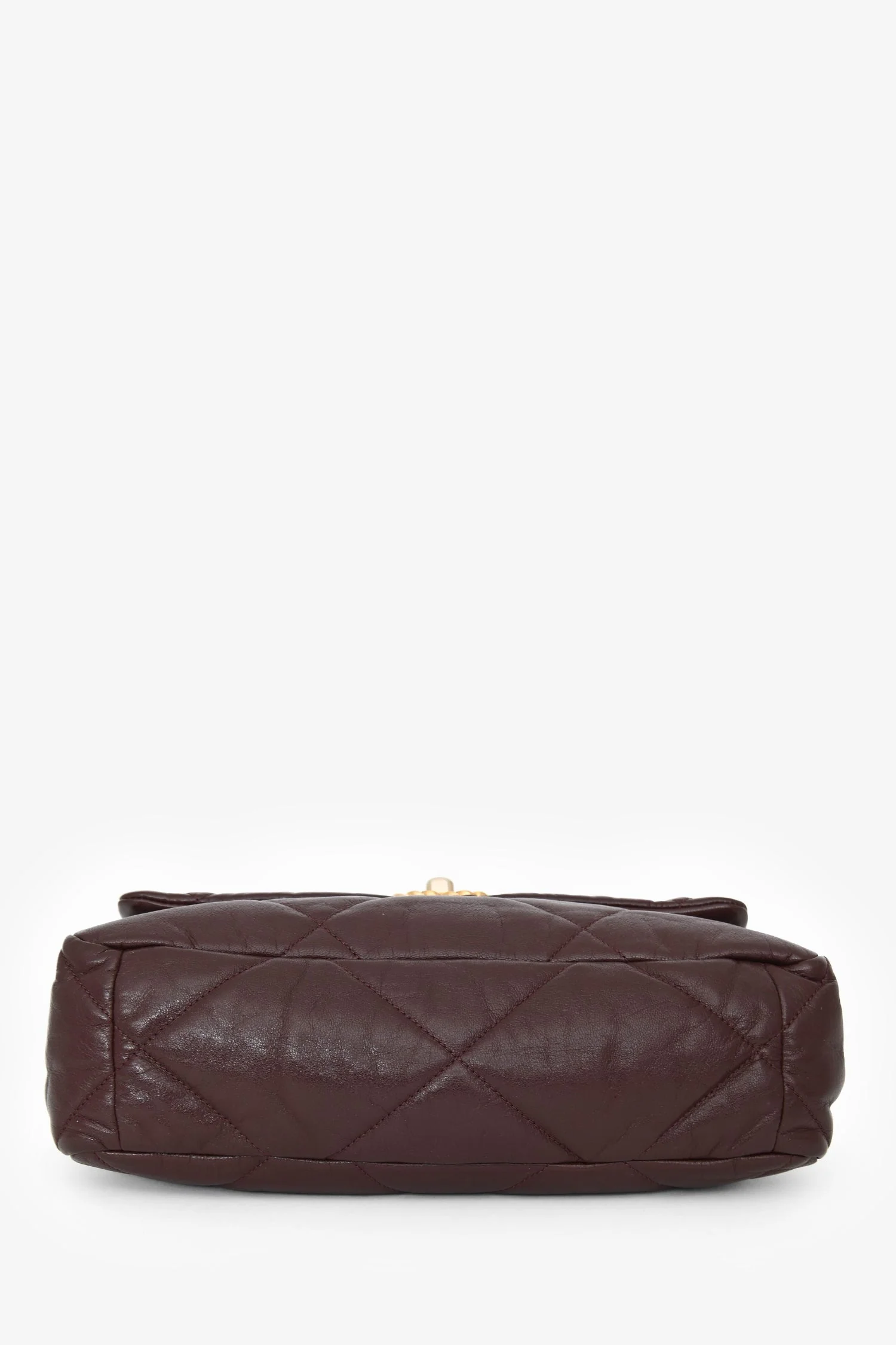 Pre-Loved Chanel™ 2019-20 Burgundy Leather Large 19 Flap Chain Bag - Image 5