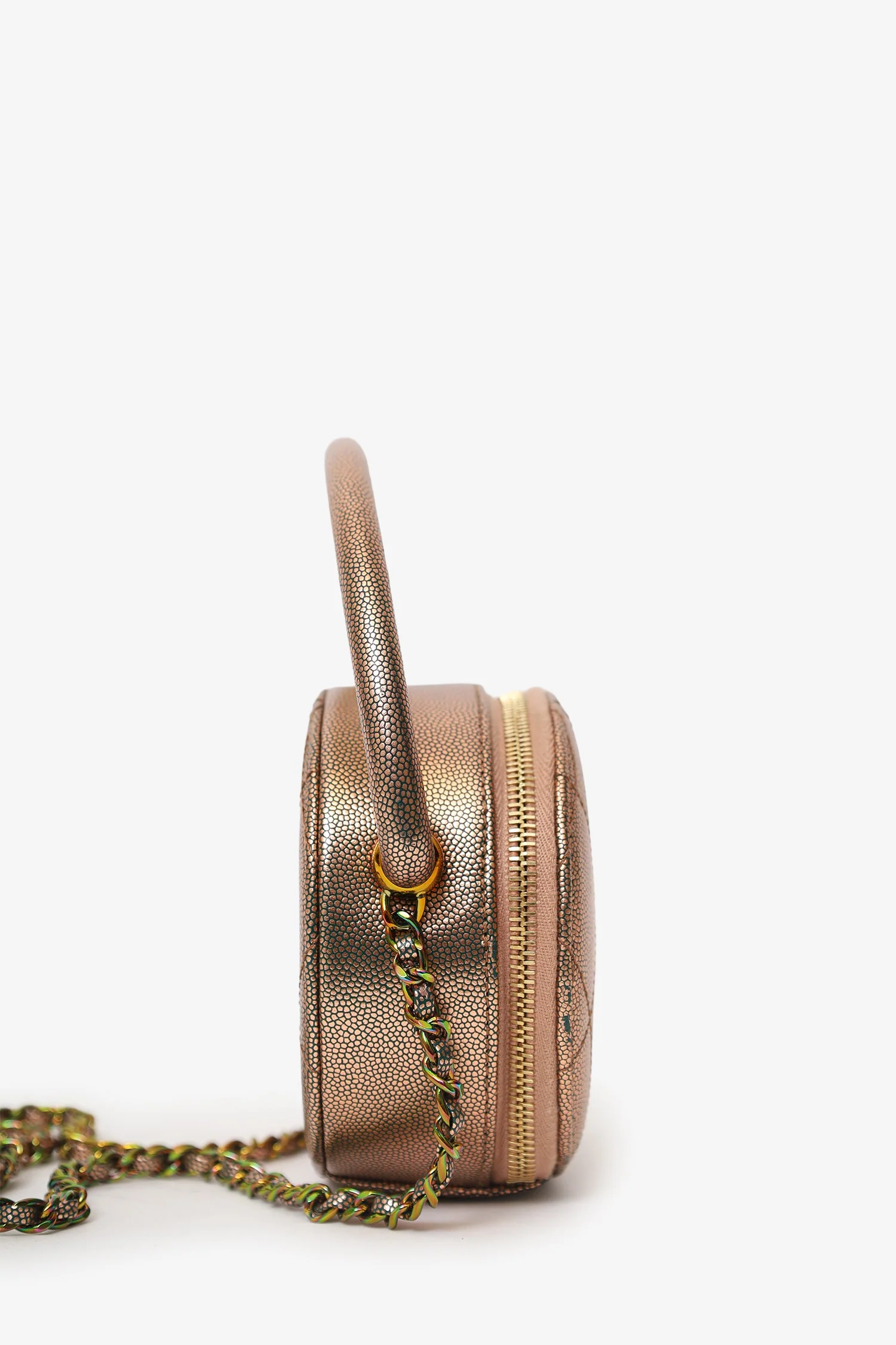 Pre-Loved Chanel™ 2019 Brown Metallic Quilted Caviar Egyptian Amulet Top Handle Camera Case - Image 4