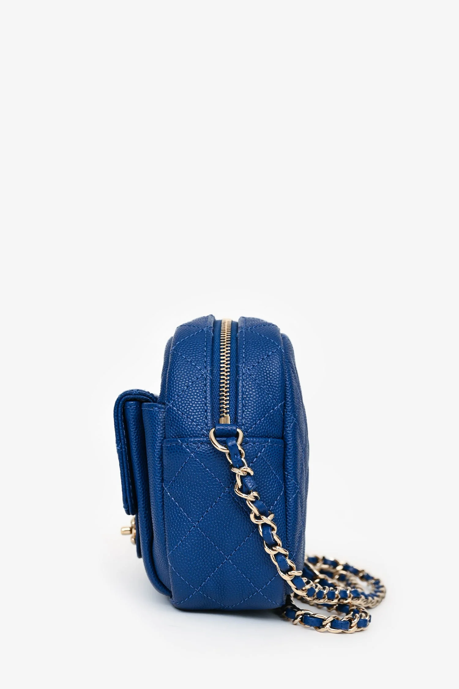 Pre-Loved Chanel™ 2019 Dark Blue Caviar Camera Bag GHW - Image 4