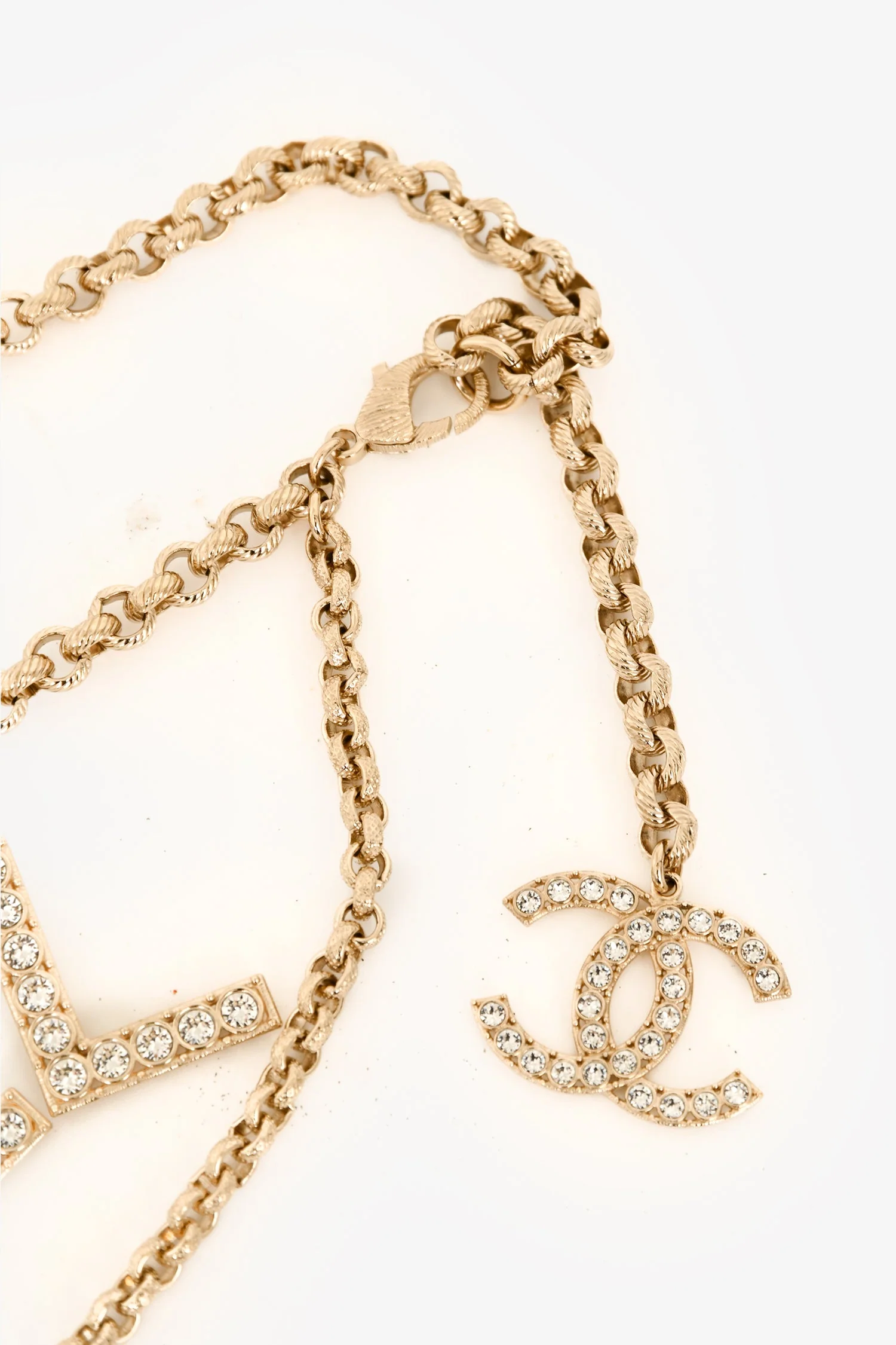 Chanel™ 2019 Gold Tone Crystals Logo Chain Belt (Pre-Loved) - Image 2