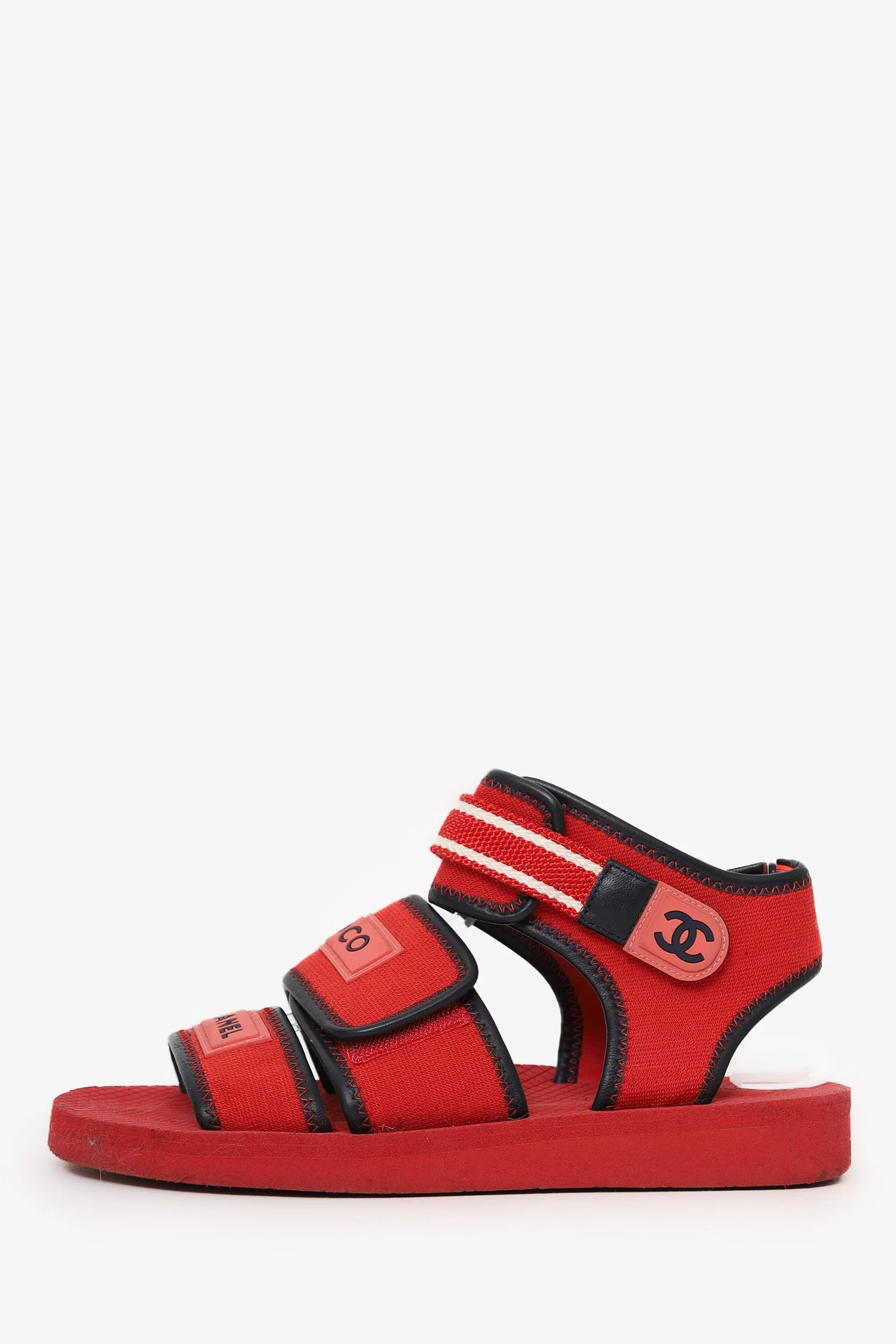 Pre-Loved Chanel™ 2019 Red/Black Fabric/Leather Coco Chanel Strap Flat Sandals Size 37 - Image 5