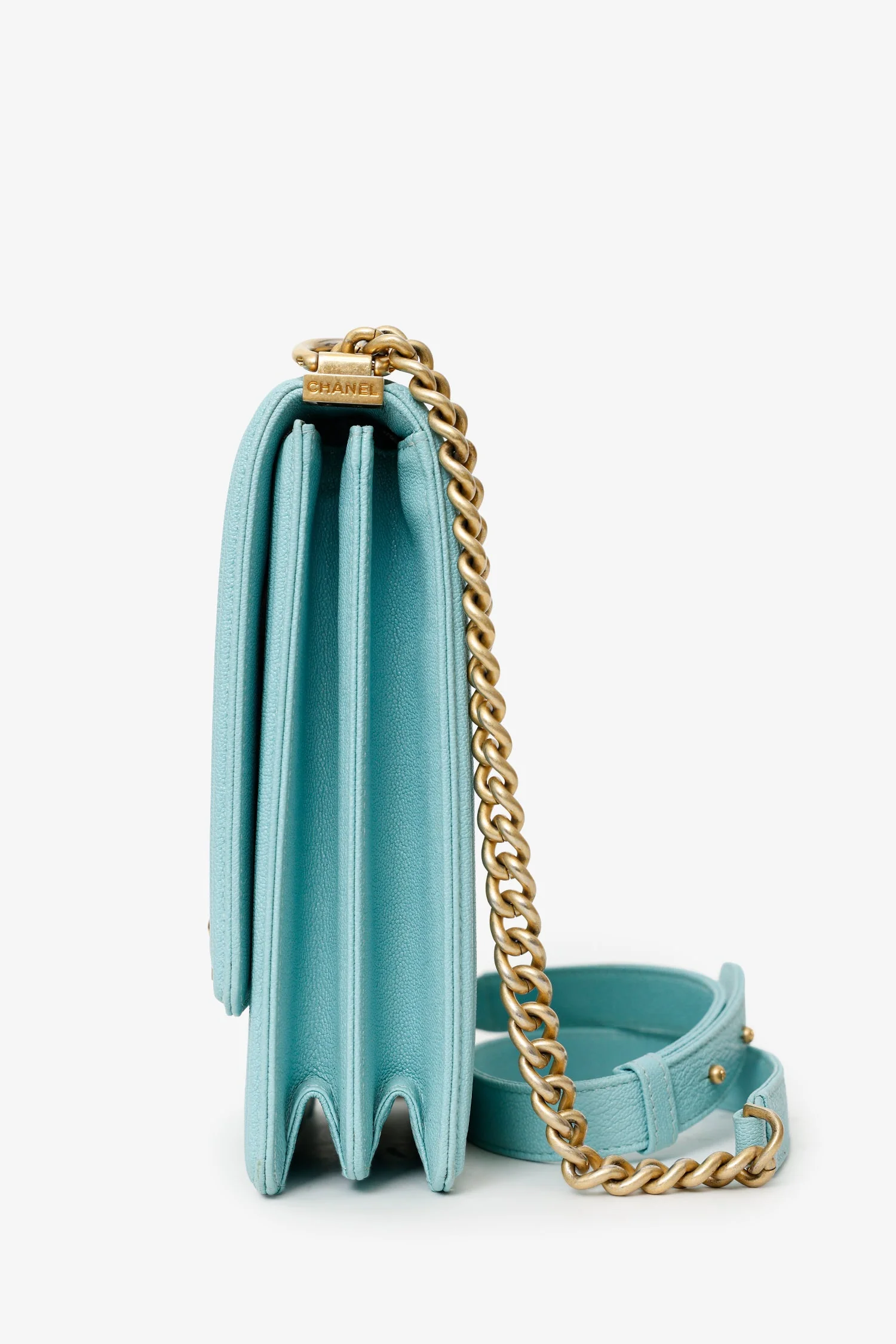 Pre-Loved Chanel™ 2019 Teal Green Leather North/South Boy Shoulder Bag - Image 4