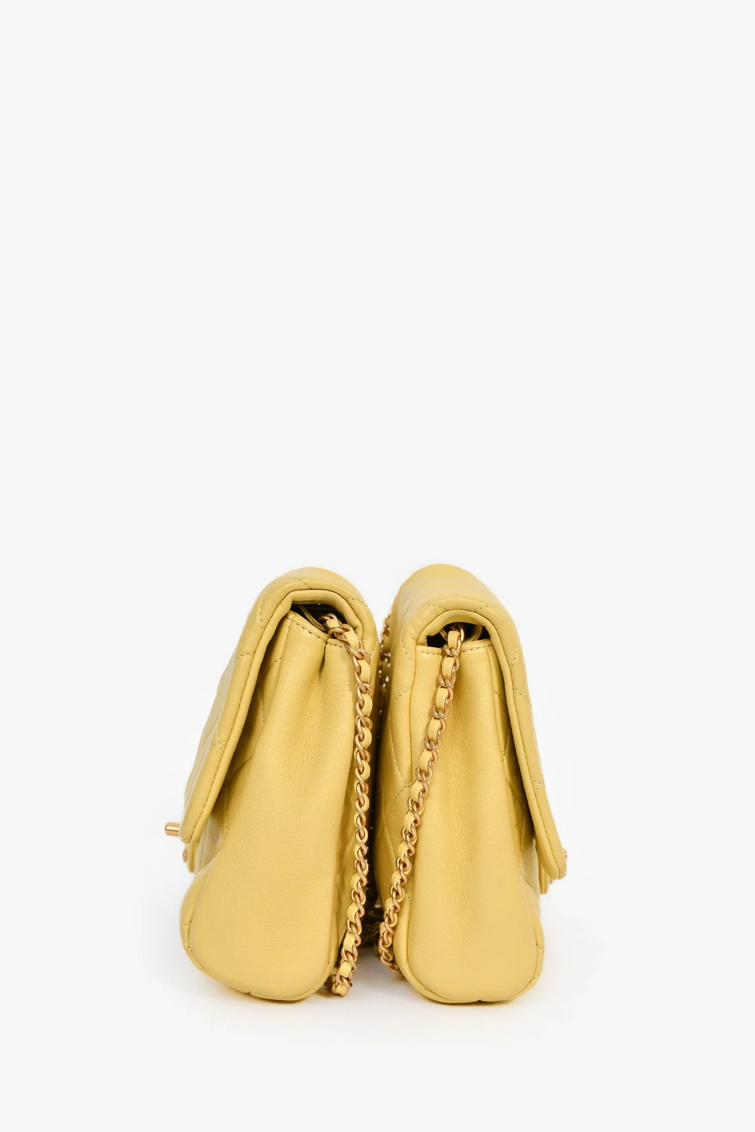 Pre-Loved Chanel™ 2019 Yellow Quilted Lambskin Medium Side-Packs Bag - Image 3