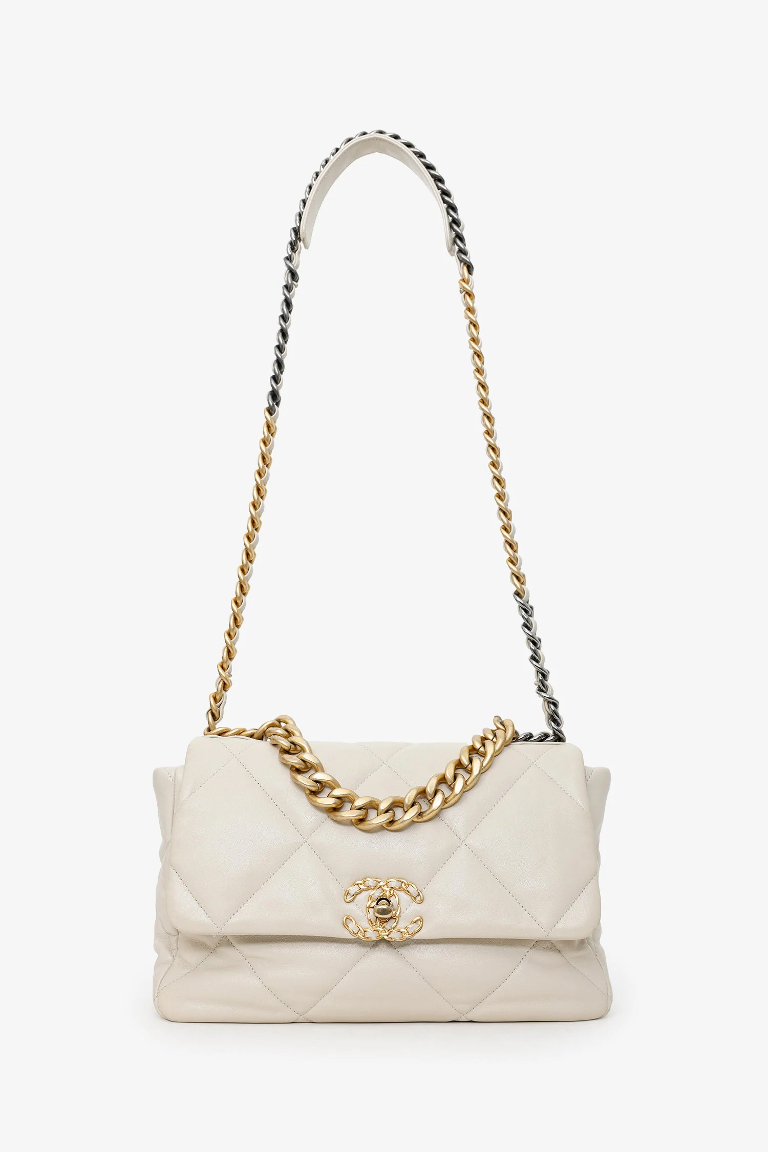 Pre-Loved Chanel™ 2020 Beige Lambskin Medium 19 Flap Bag - Image 6