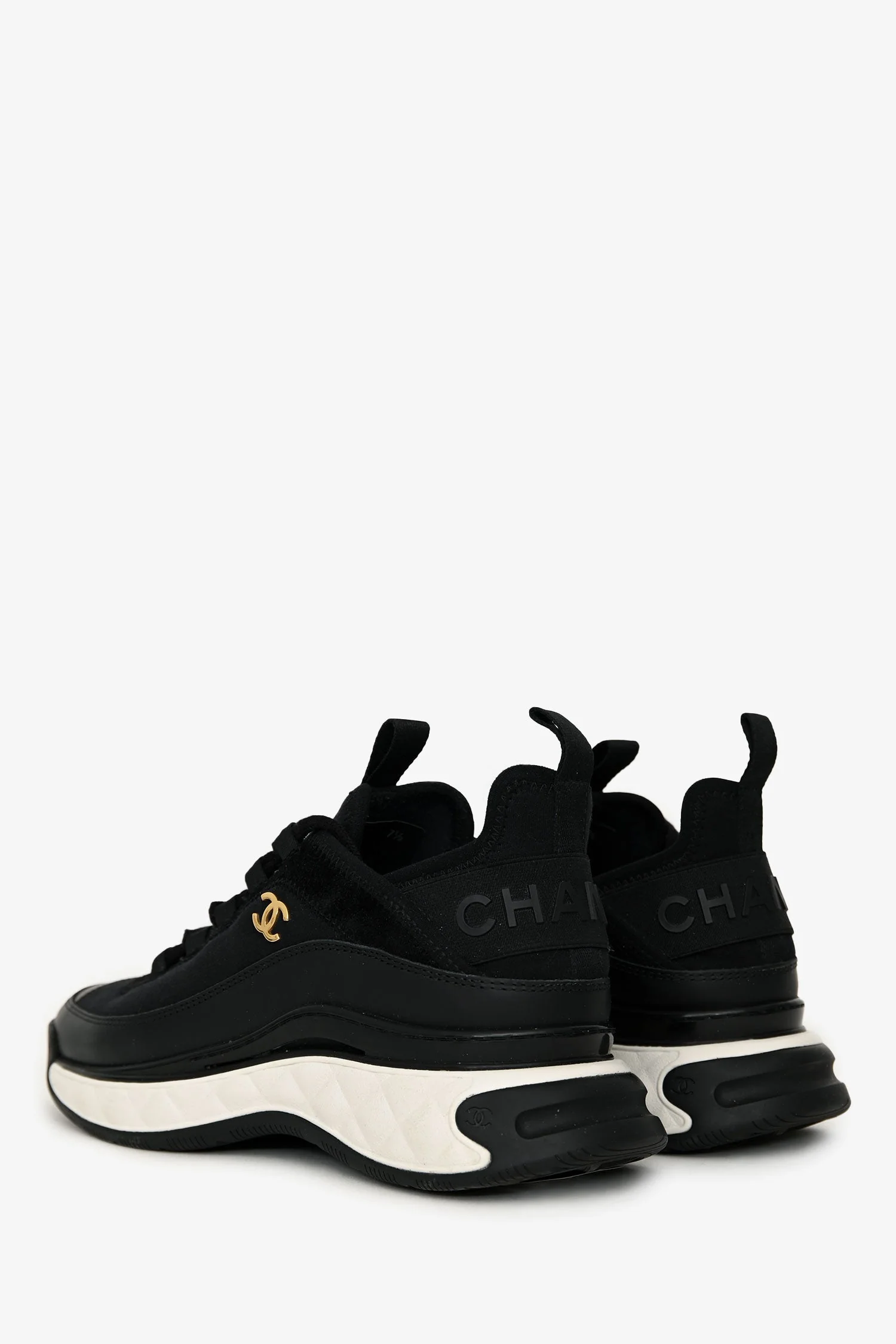 Pre-Loved Chanel™ 2020 Black Leather Trim CC Logo Sneakers Size 37.5 - Image 4