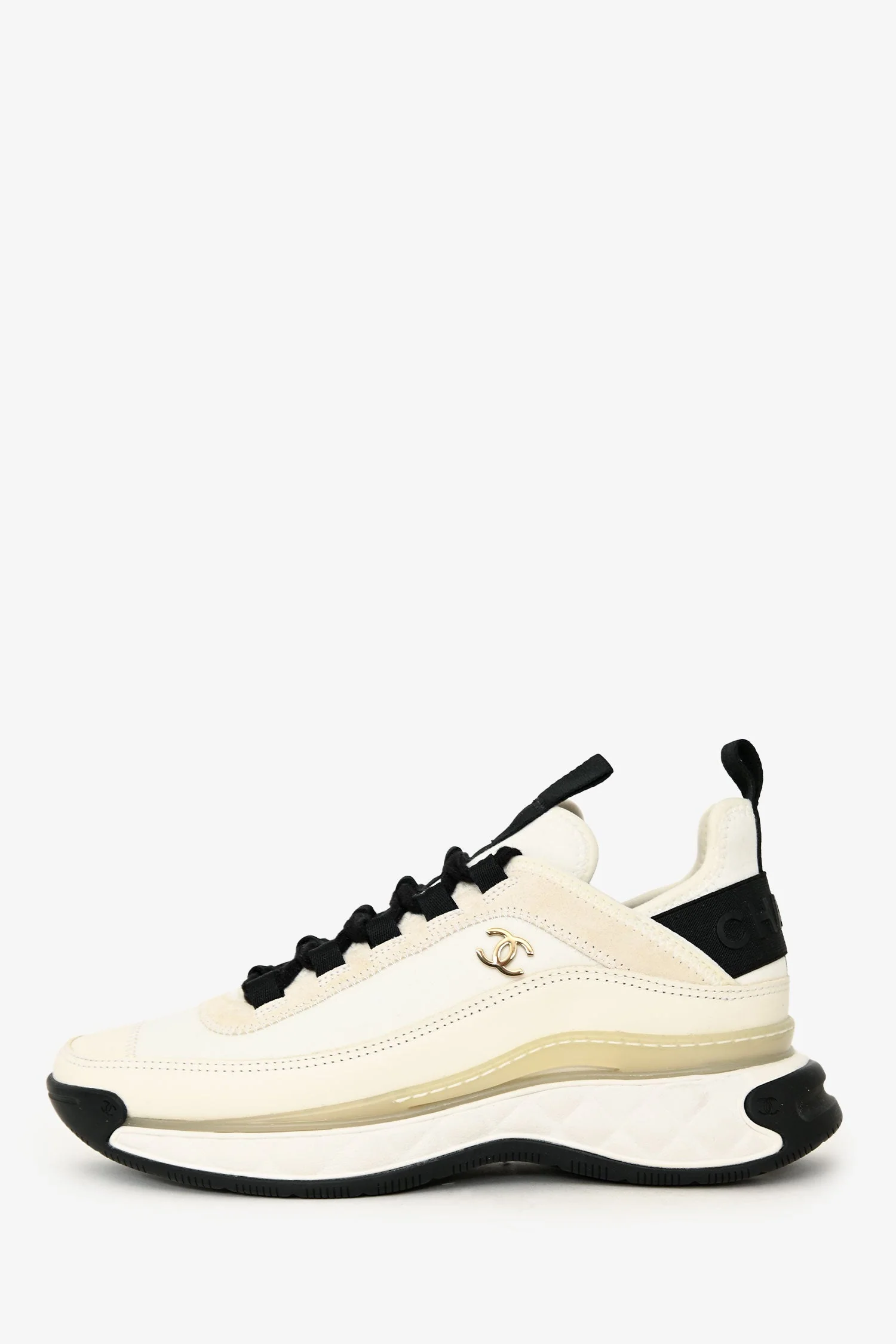 Pre-Loved Chanel™ 2020 Black/White Leather Trim CC Logo Sneakers Size 37.5 - Image 5