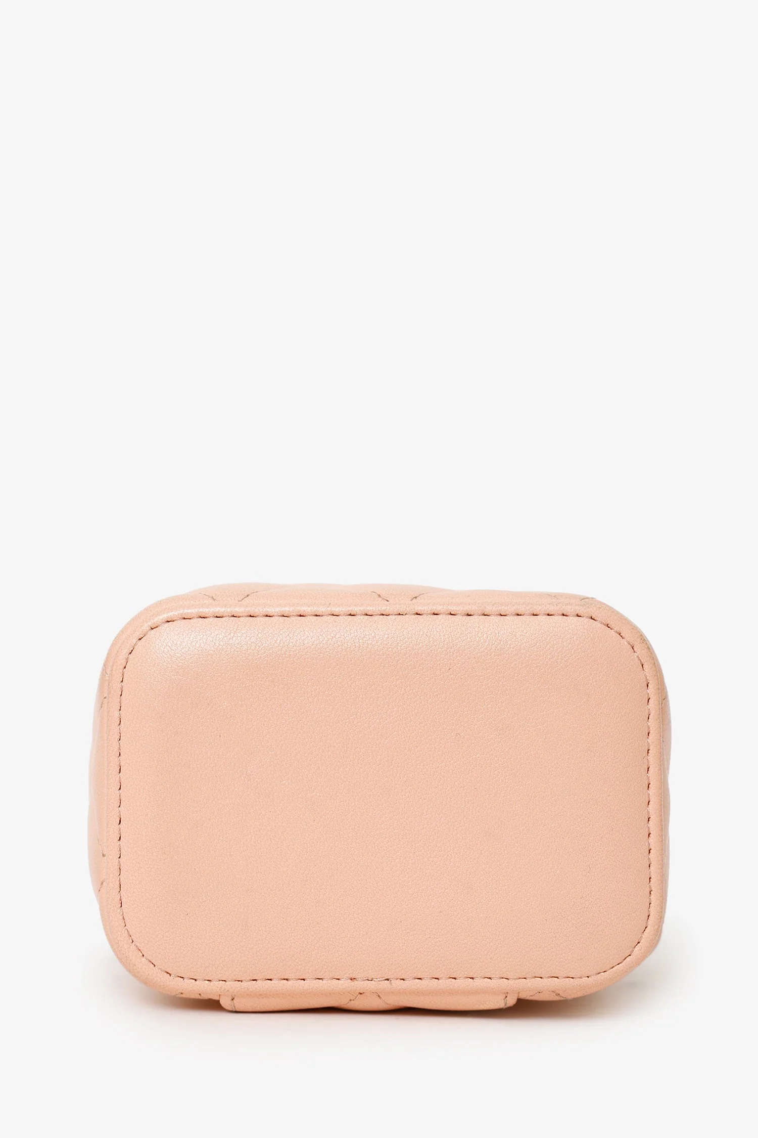 Pre-Loved Chanel™ 2021 Pink Quilted Lambskin Pearl Crush Mini Vanity Case - Image 5