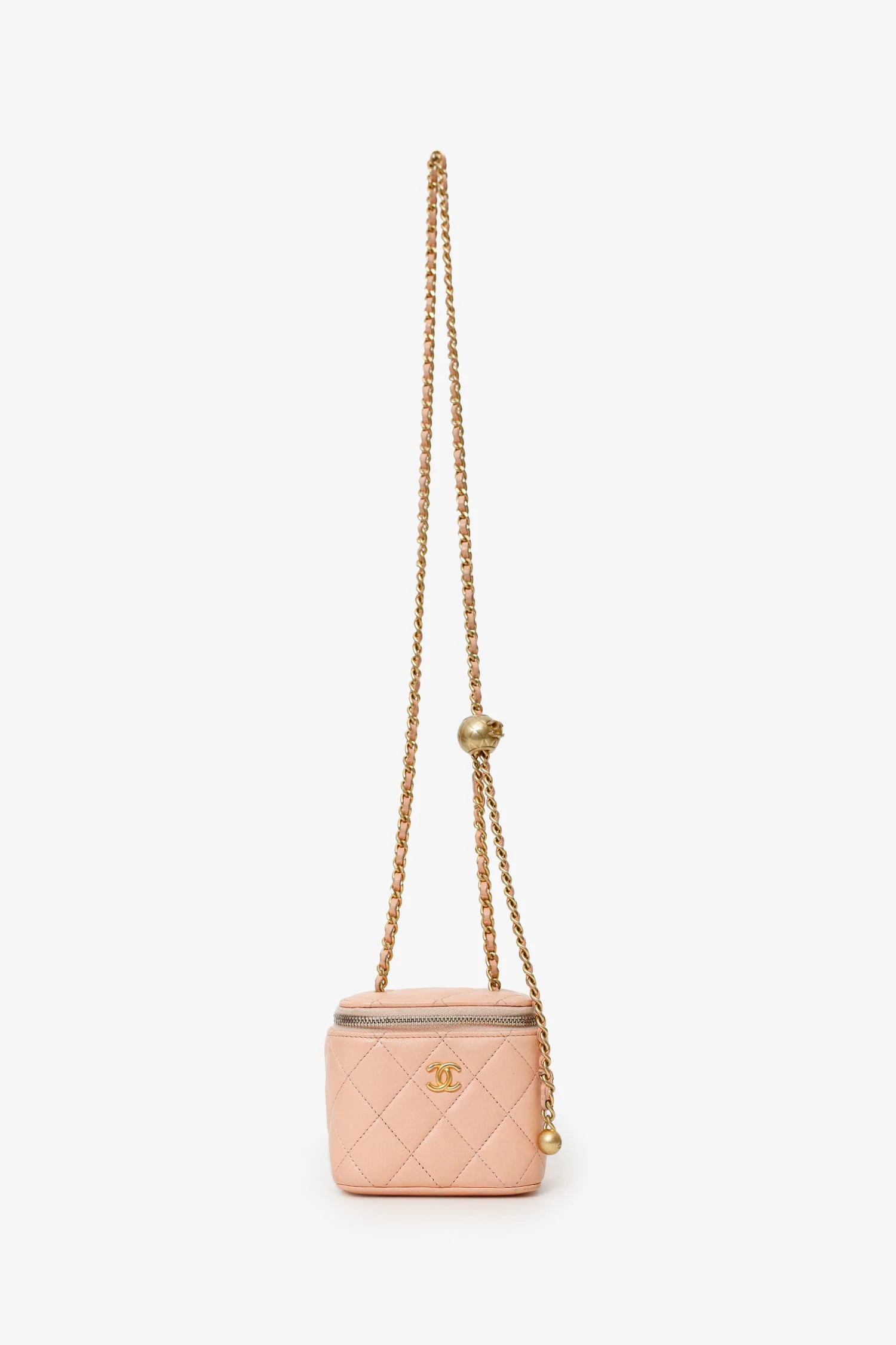 Pre-Loved Chanel™ 2021 Pink Quilted Lambskin Pearl Crush Mini Vanity Case - Image 6