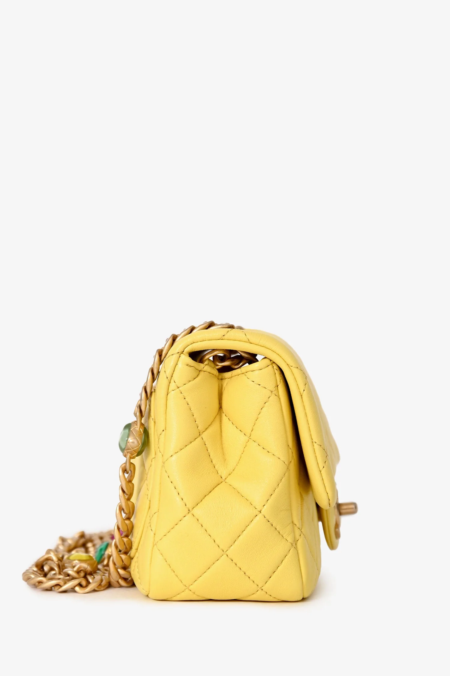 Pre-Loved Chanel™ 2021 Yellow Quilted Lambskin Mini Pearl Samba Flap Crossbody Bag - Image 3