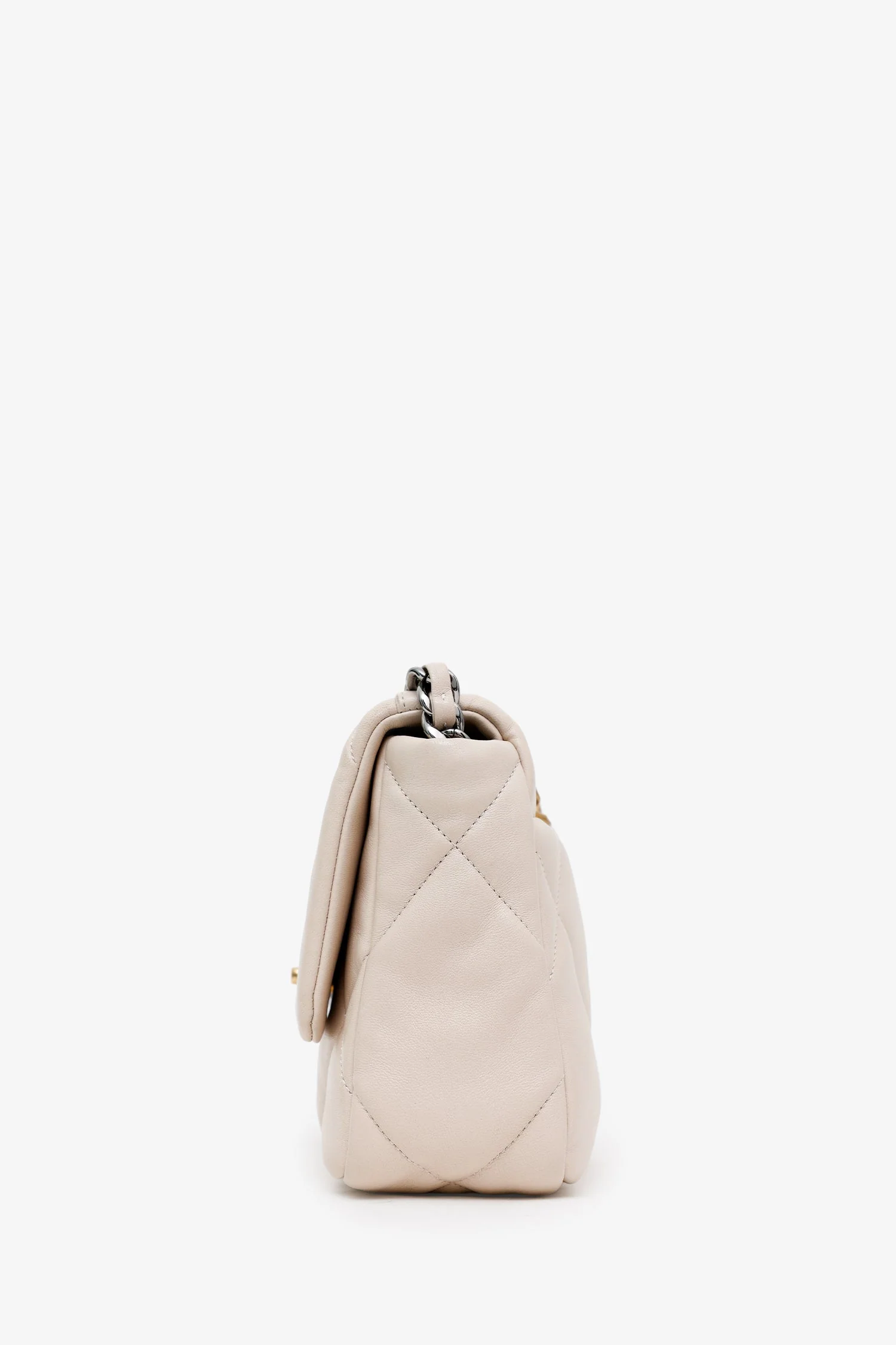 Pre-Loved Chanel™ 2022 Beige Goatskin Leather 'Chanel 19' Small Flap Shoulder Bag - Image 4