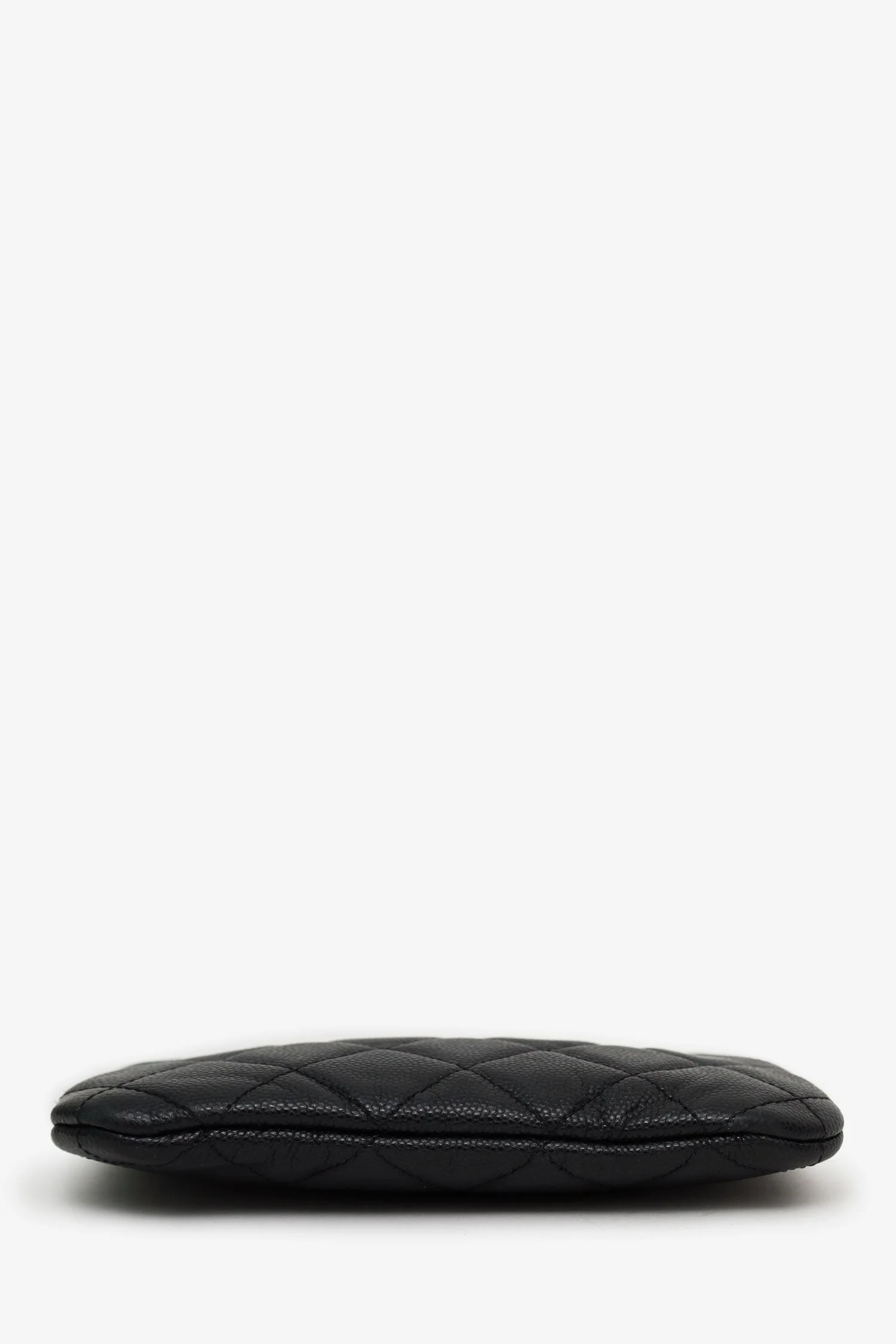Pre-Loved Chanel™ 2022 Black Caviar Leather O Case Mini Coin Pouch - Image 5
