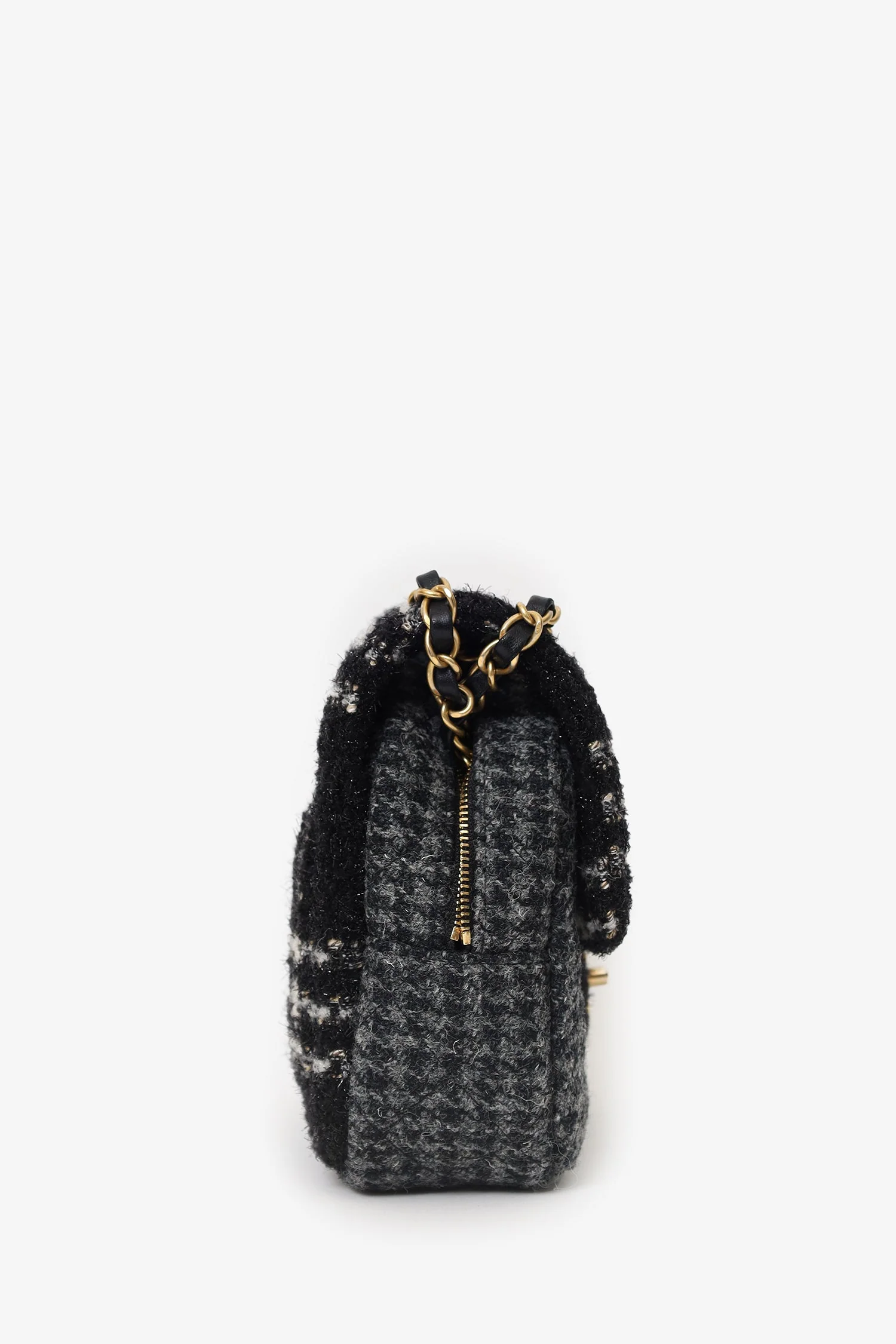 Pre-Loved Chanel™ 2022 Black/Grey Wool Tweed CC Square Flap Bag - Image 3