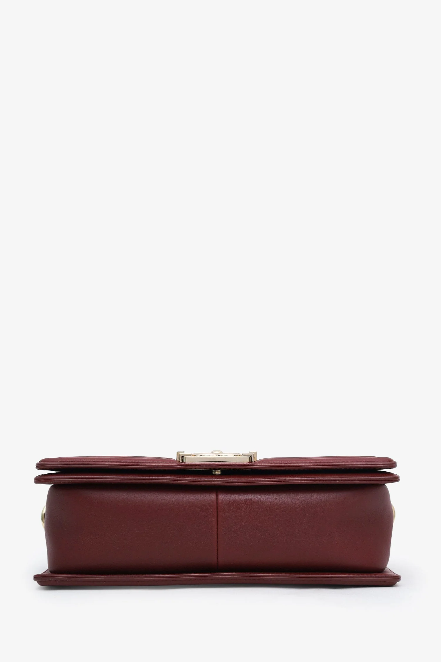 Chanel™ 2022 Burgundy Lambskin Medium Boy Bag GHW (Pre-Loved) - Image 5